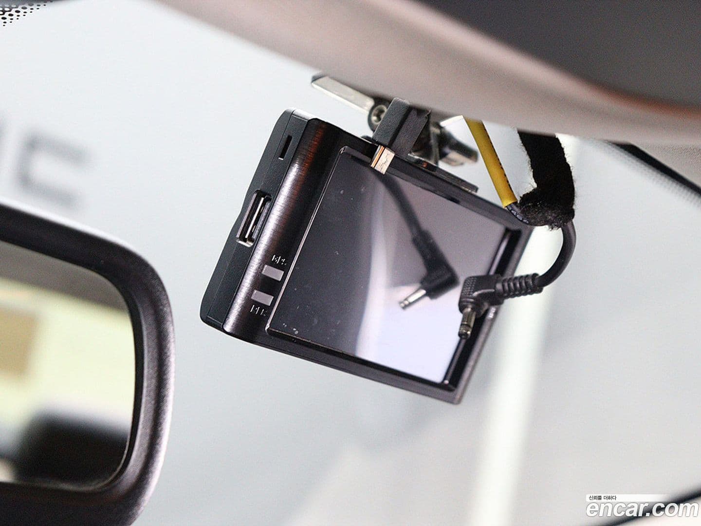 Main__Slider__Photo:200 Chrysler 2015.11-7