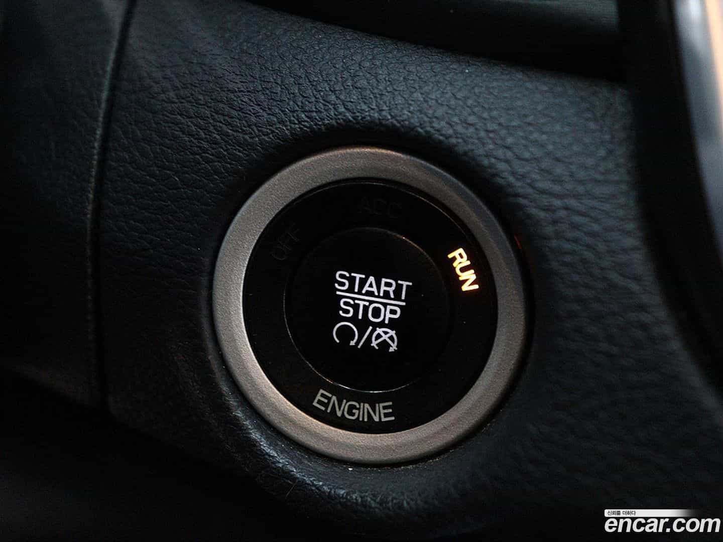 200 Chrysler 2015.11-OPTION-016