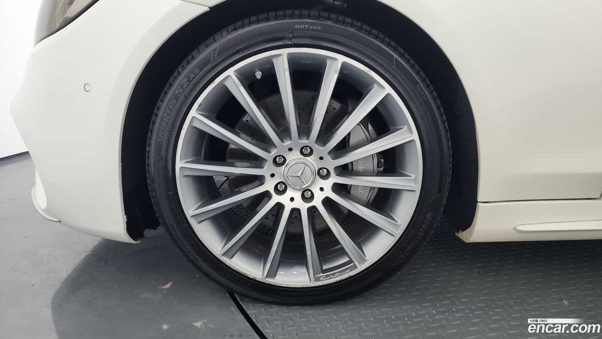 S-Class Mercedes-Benz 2016.0-OUTER-005