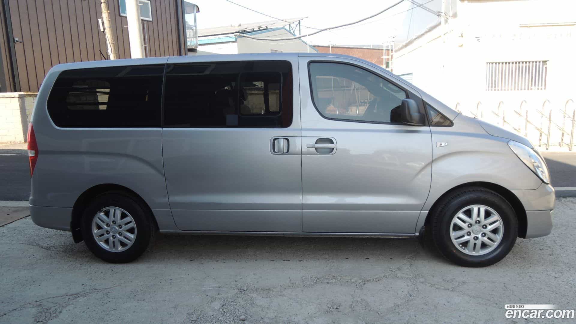 Starex Hyundai 2015.11-INNER-008