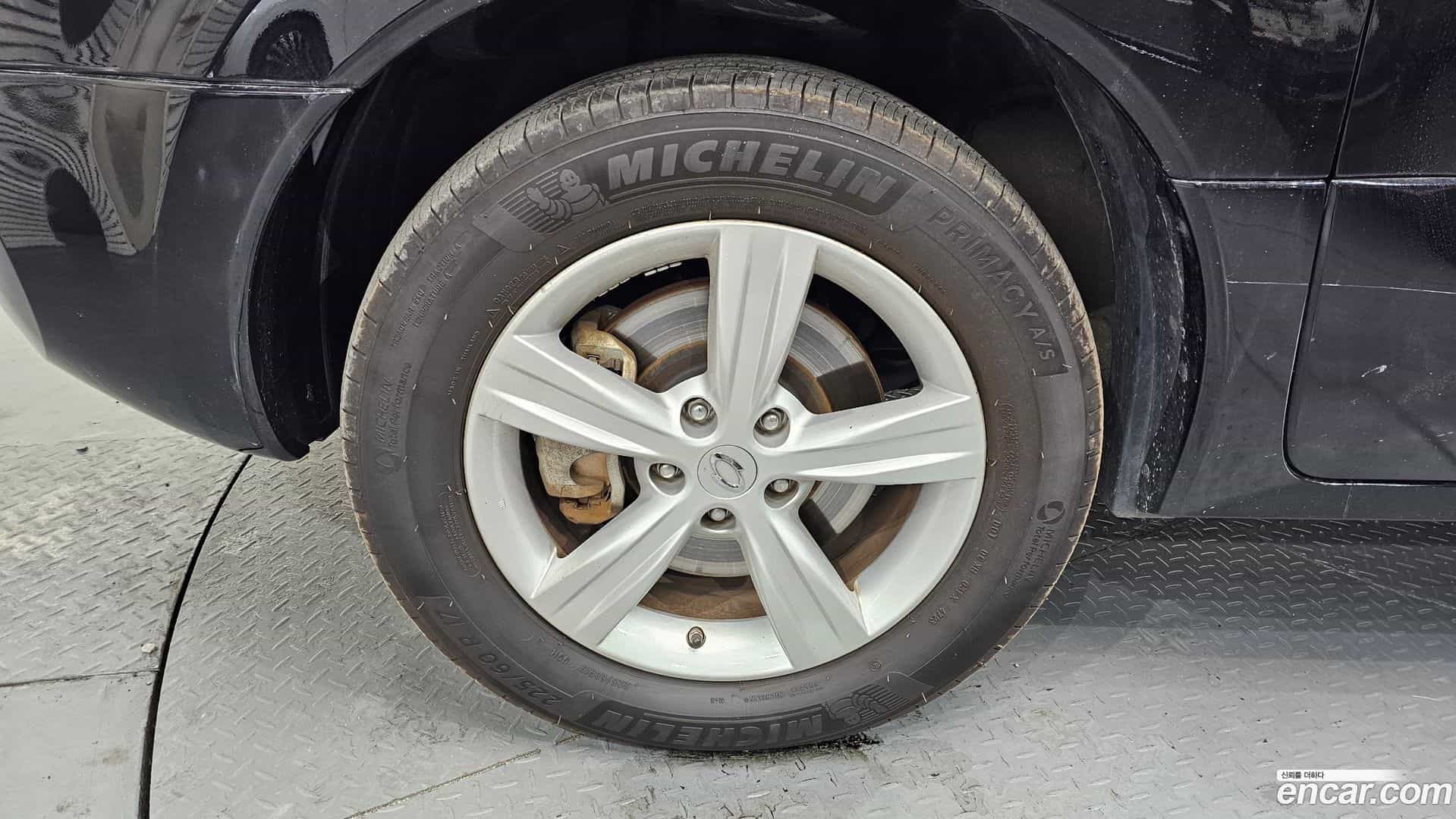 QM5 Renault-KoreaSamsung 2010.10-OUTER-005