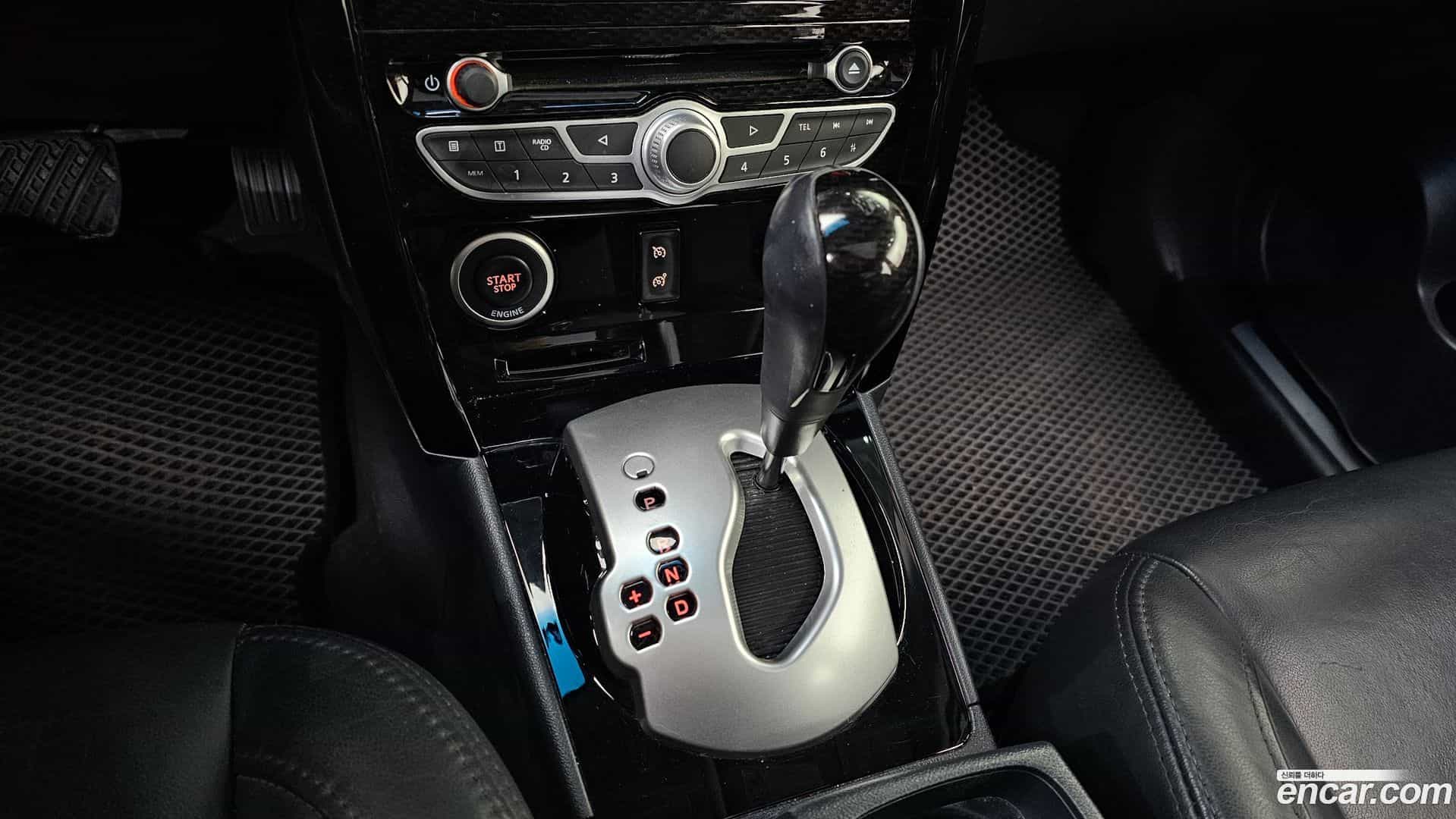 QM5 Renault-KoreaSamsung 2010.10-INNER-009