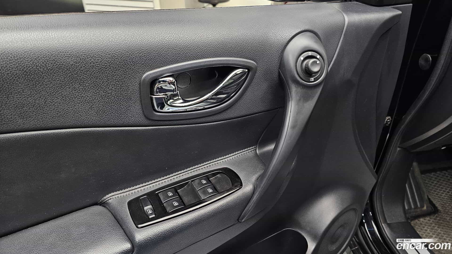 QM5 Renault-KoreaSamsung 2010.10-OPTION-020