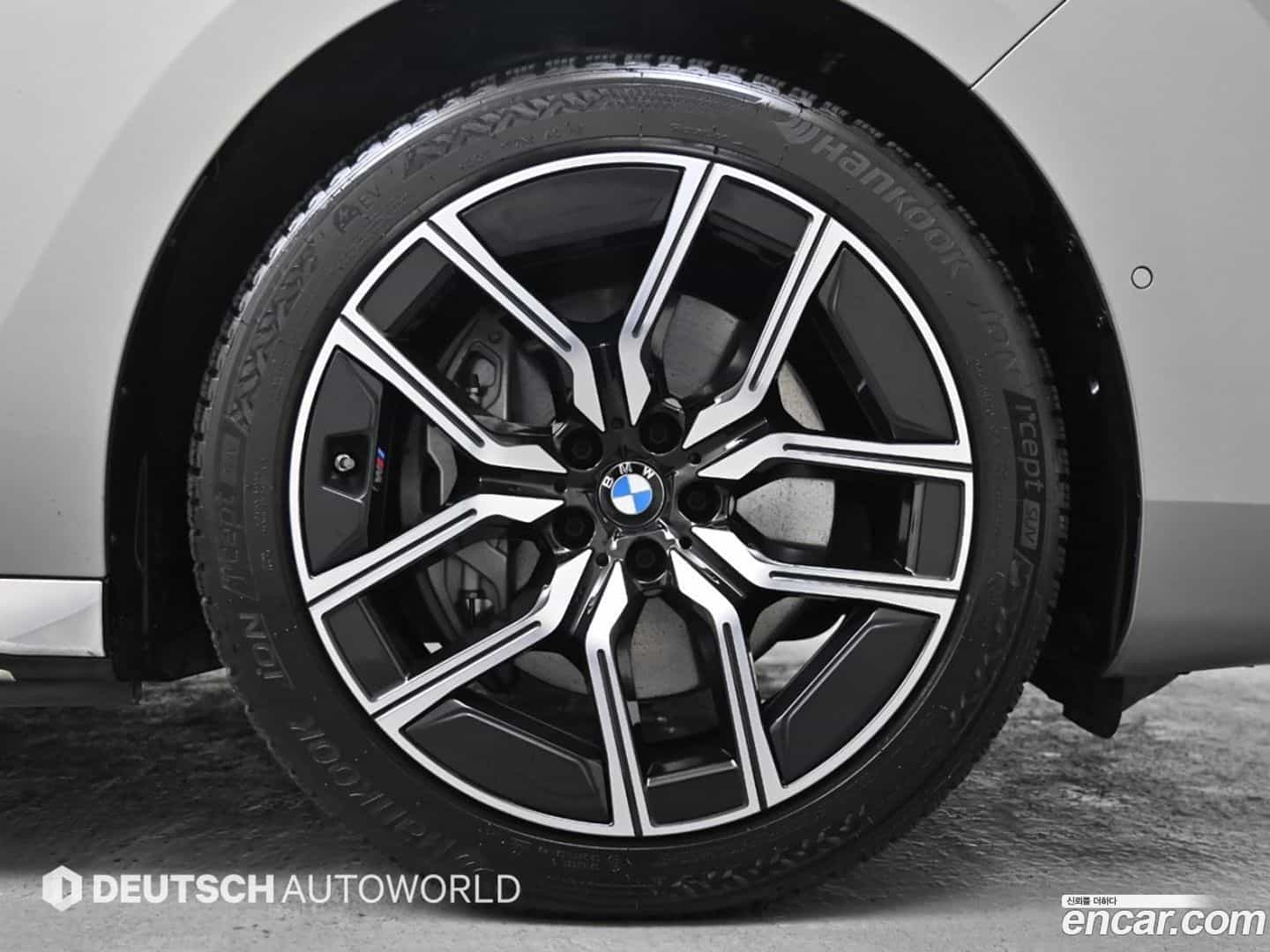 i7 BMW 2024.11-OUTER-005