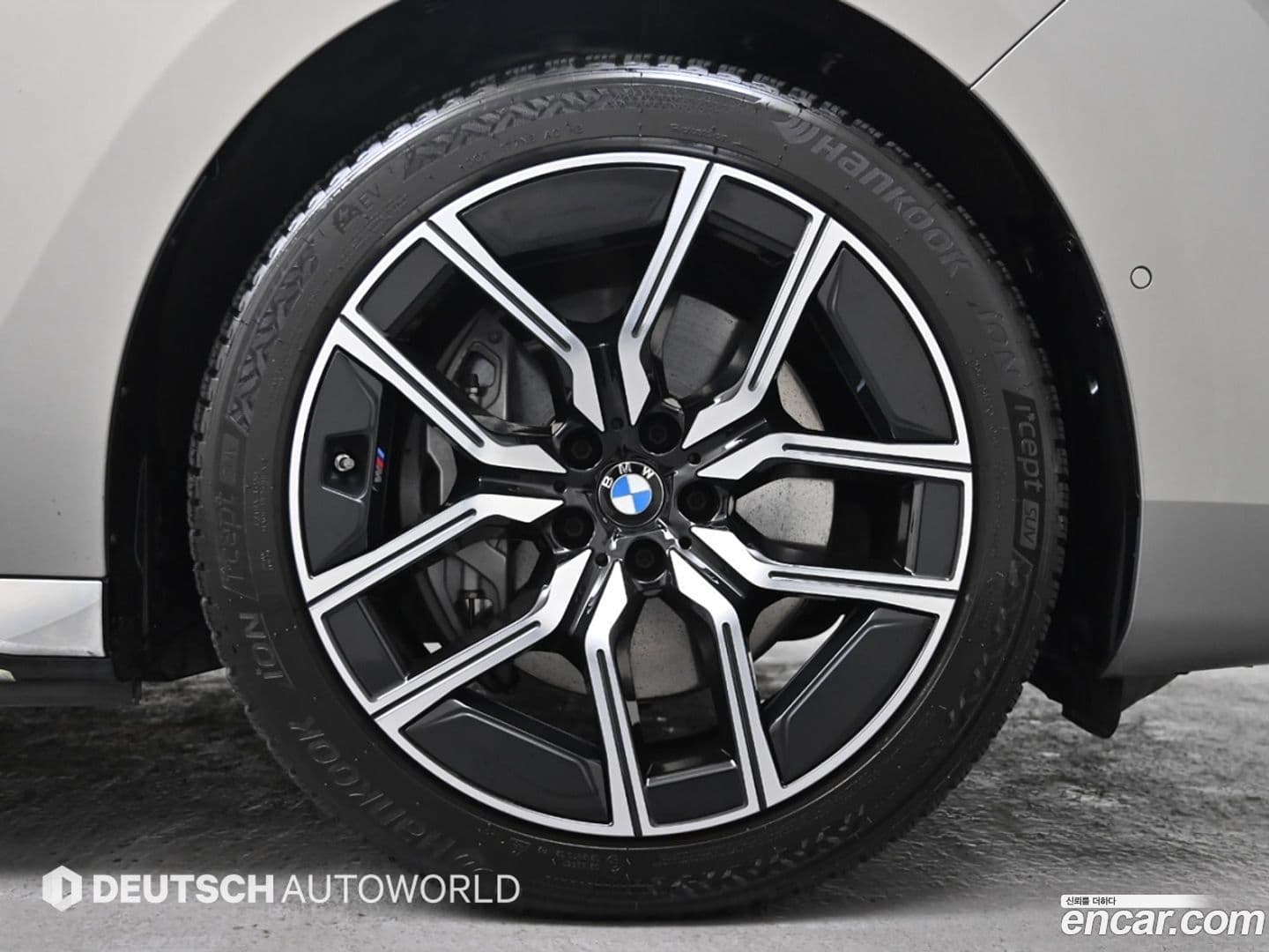 Main__Slider__Photo:i7 BMW 2024.11-4