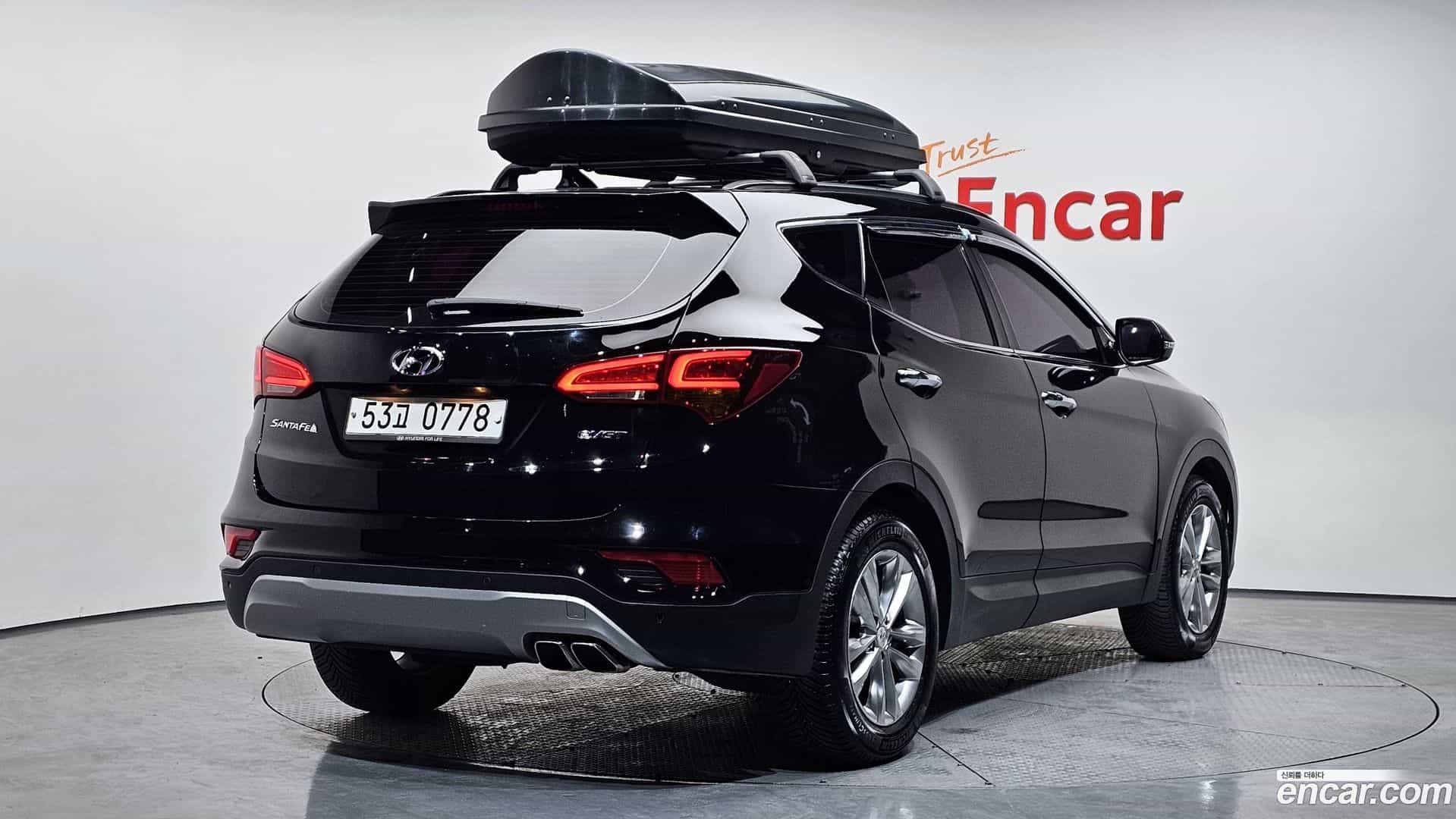 Santafe Hyundai 2016.1-OUTER-002