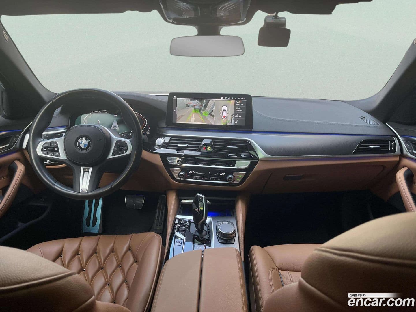 Main__Slider__Photo:5-Series BMW 2023.1-4