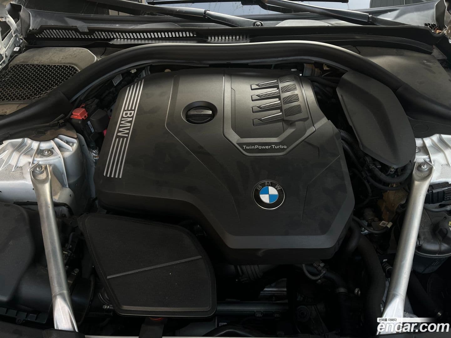 Main__Slider__Photo:5-Series BMW 2023.1-12