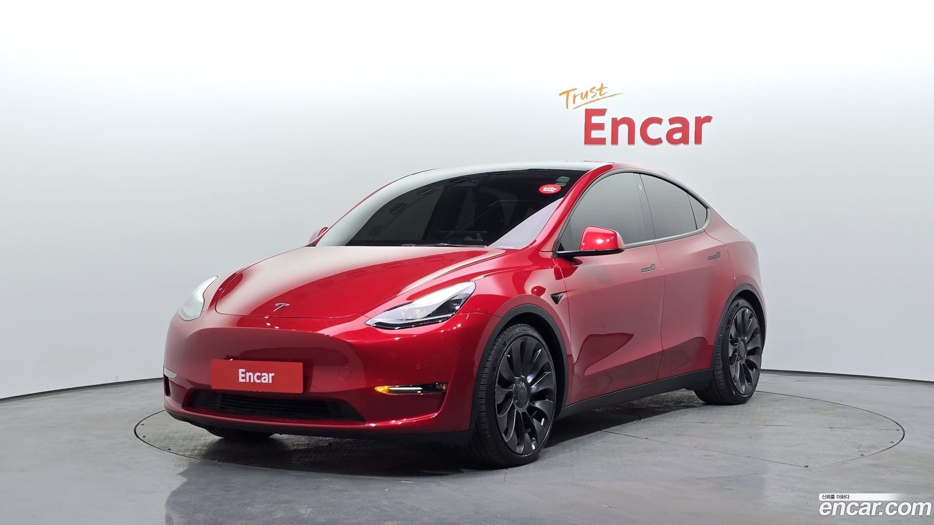 Main__Slider__Photo:Model Y Tesla 2021.4-0