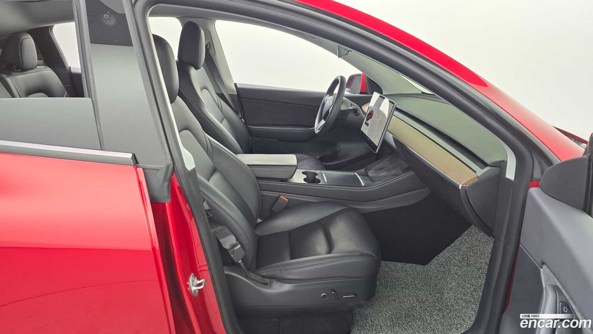 Model Y Tesla 2021.4-OPTION-015