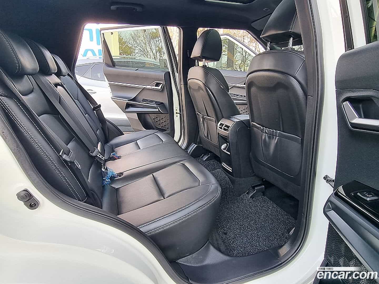 Torres KG_Mobility_Ssangyong 2022.8-INNER-009