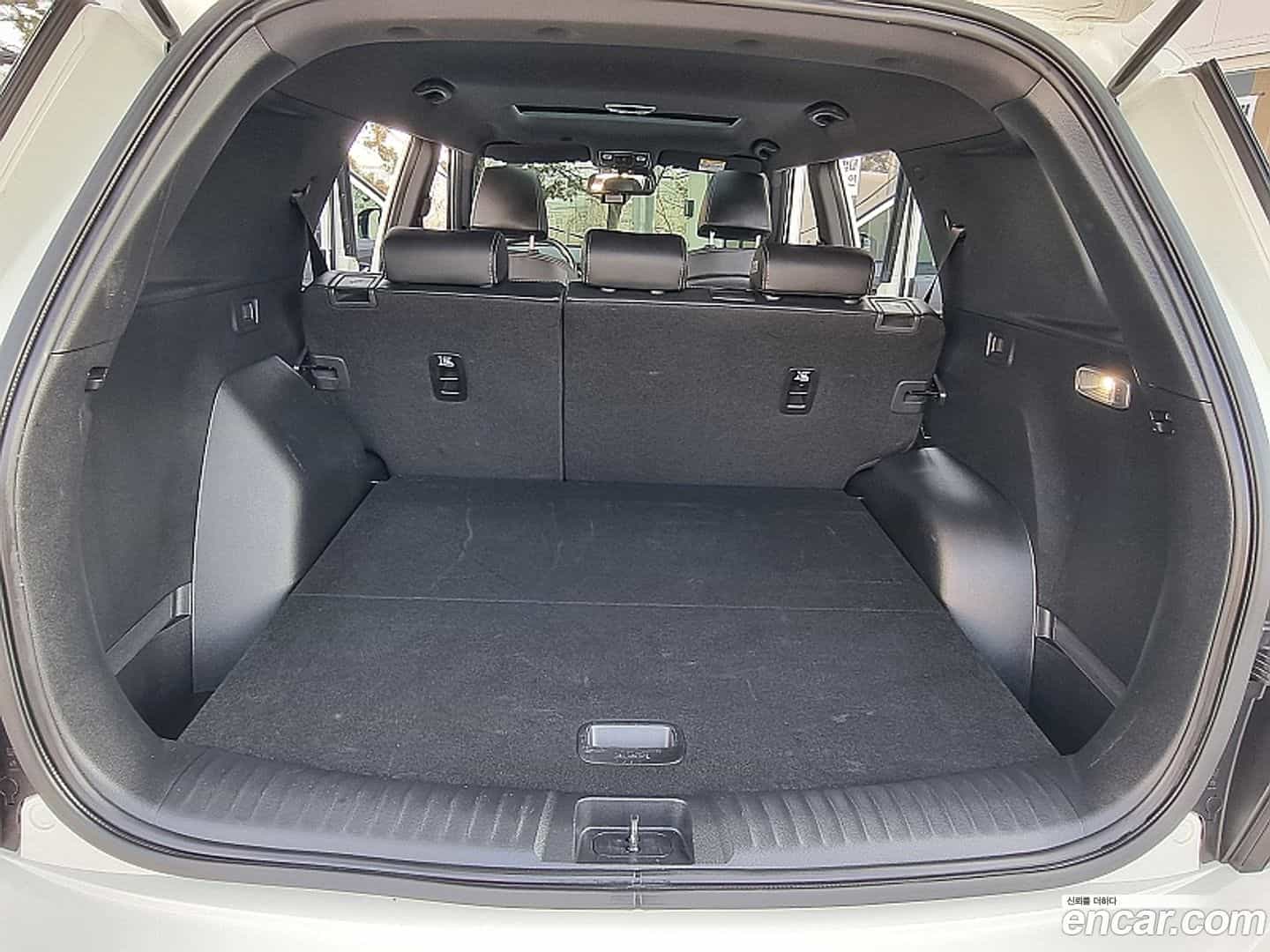 Torres KG_Mobility_Ssangyong 2022.8-OPTION-022