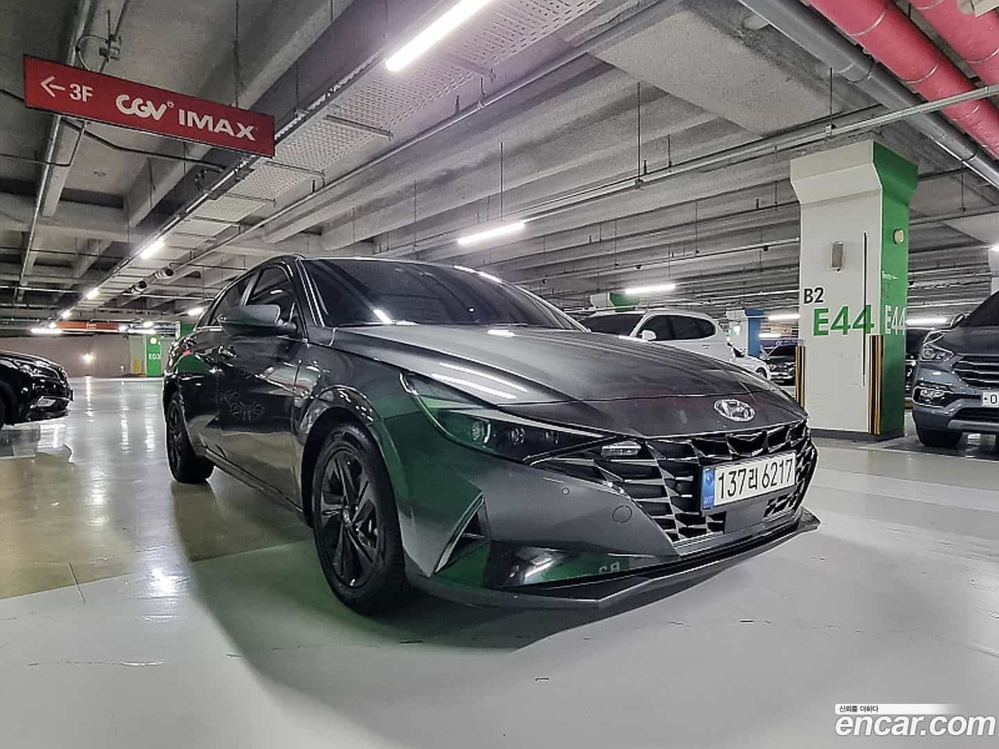 AVANTE Hyundai 2022.0-OUTER-002