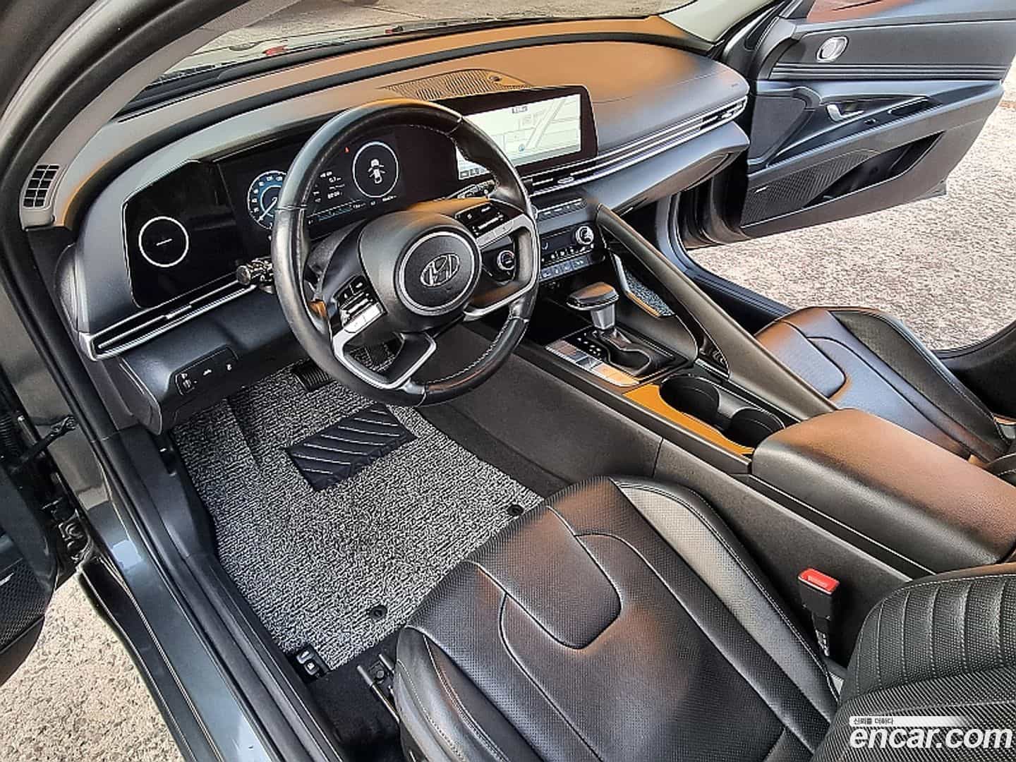 AVANTE Hyundai 2022.0-INNER-007