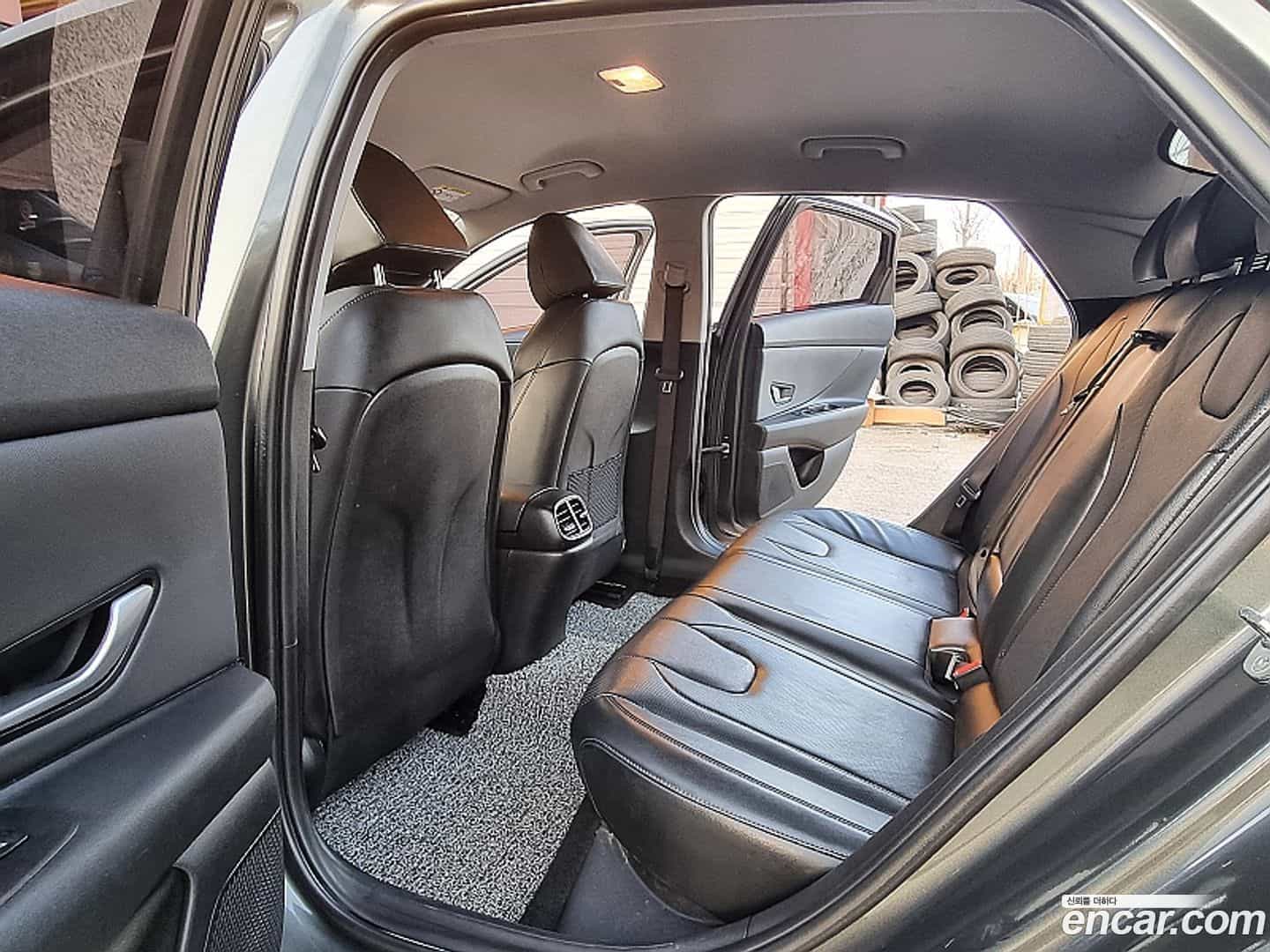 AVANTE Hyundai 2022.0-INNER-008