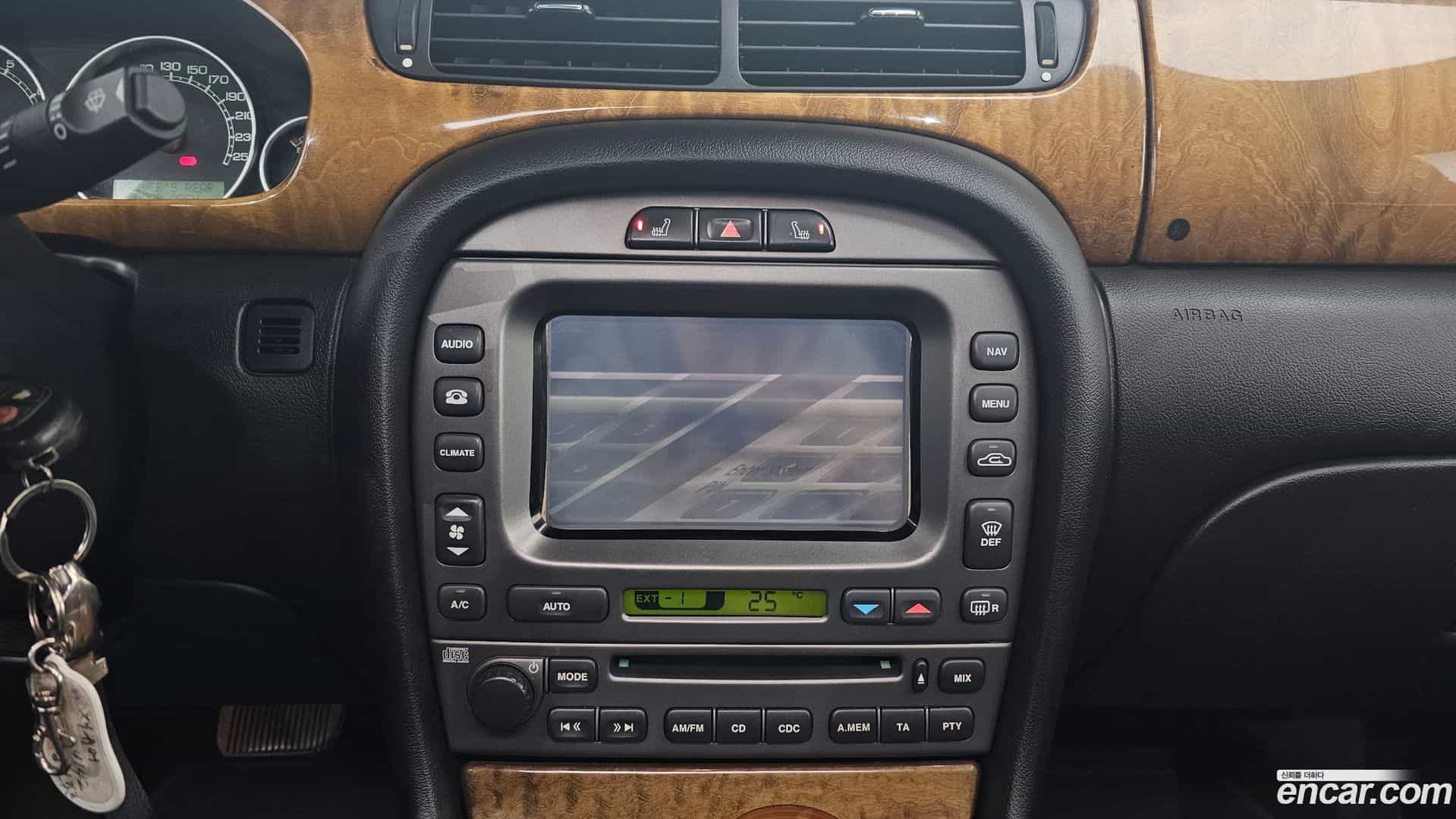 X-TYPE Jaguar 2006.0-OPTION-018