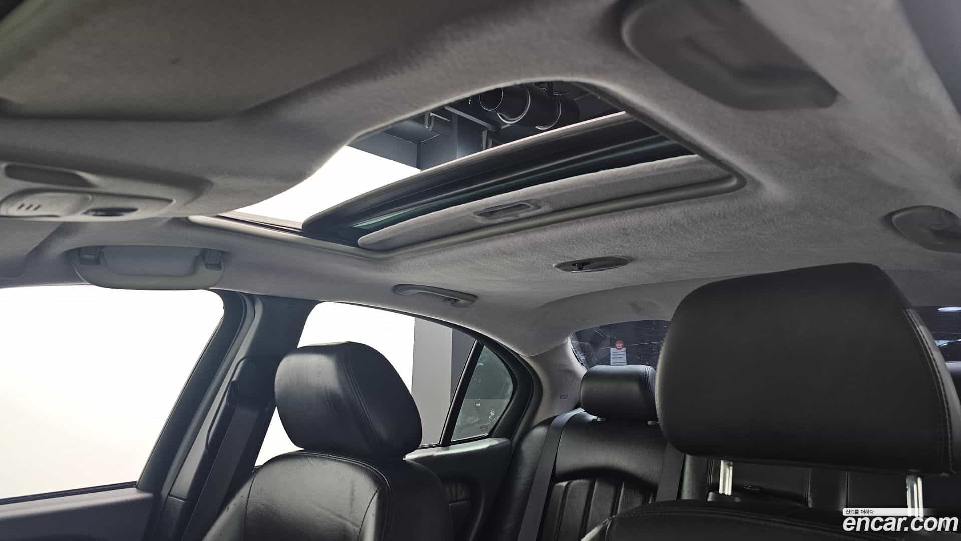 X-TYPE Jaguar 2006.0-OPTION-020