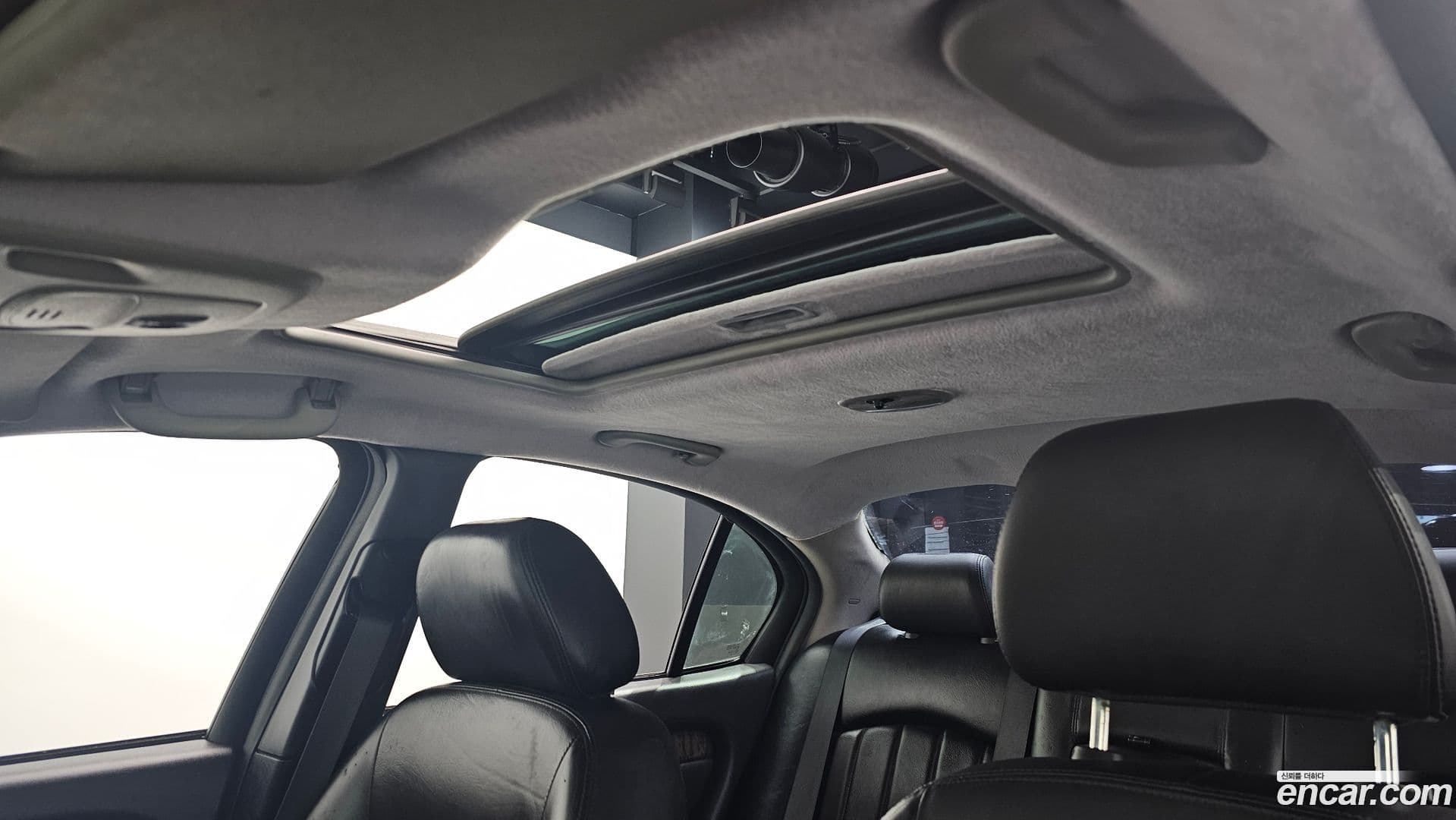 Main__Slider__Photo:X-TYPE Jaguar 2006.0-15