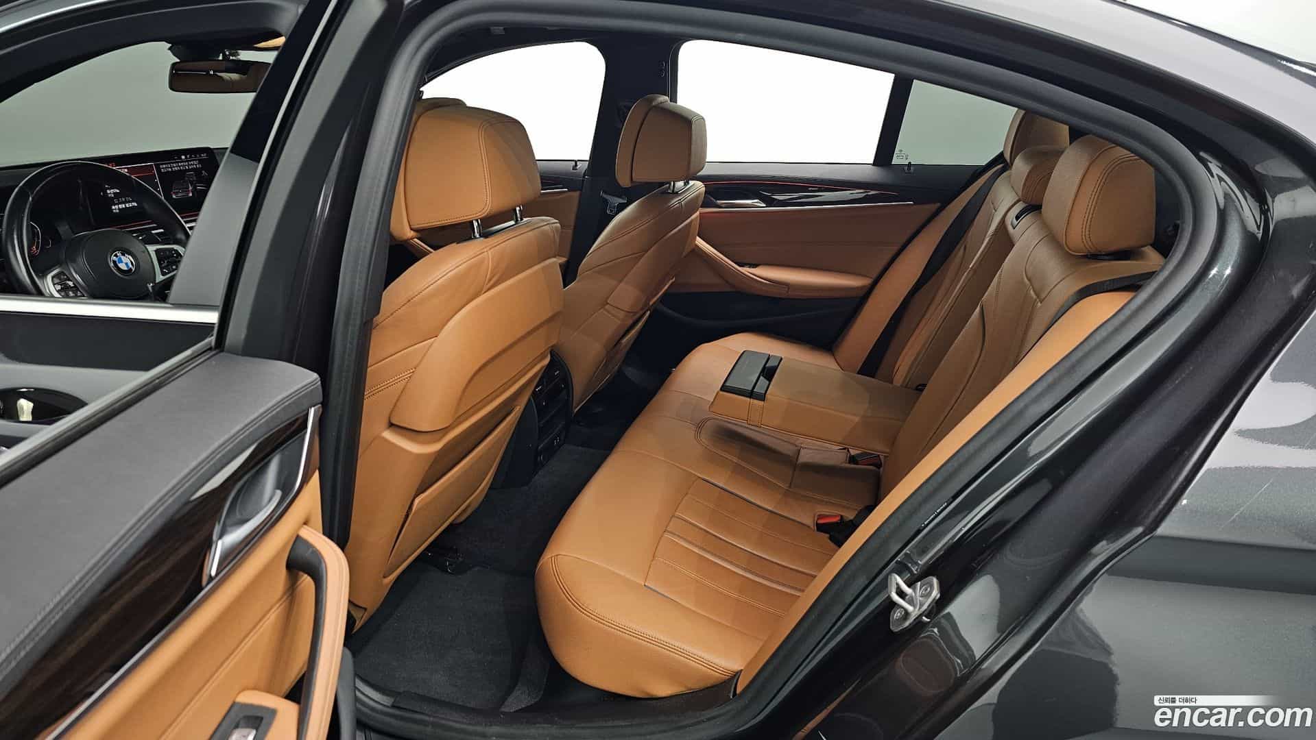 5-Series BMW 2021.4-OPTION-016