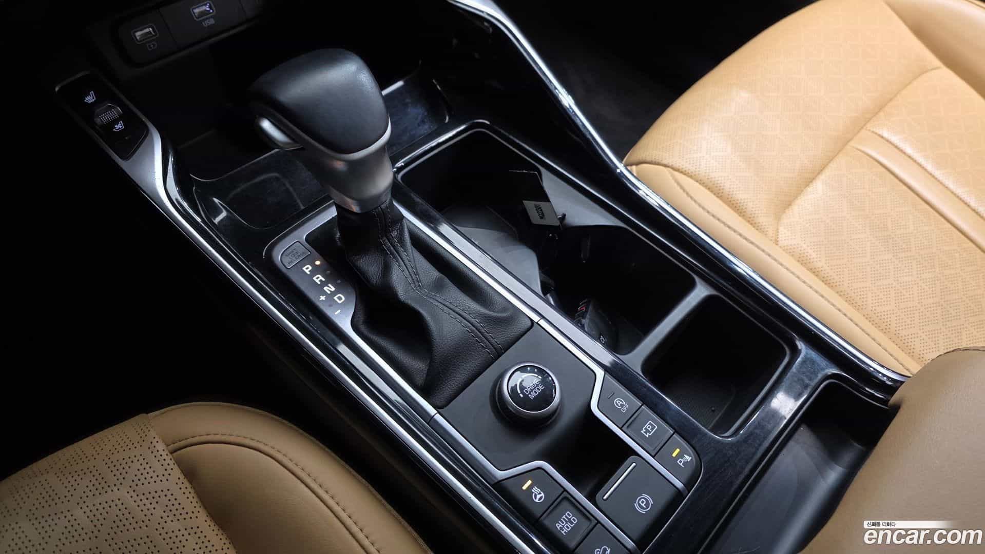 Sorento Kia 2022.0-INNER-009