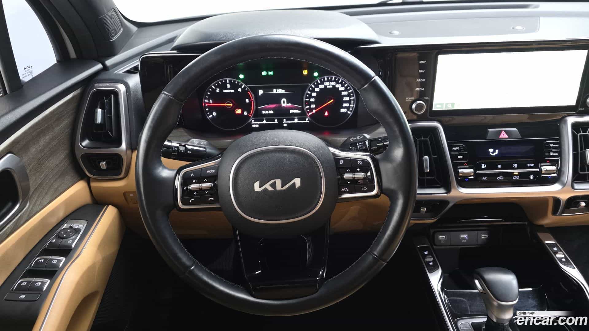 Sorento Kia 2022.0-OPTION-017