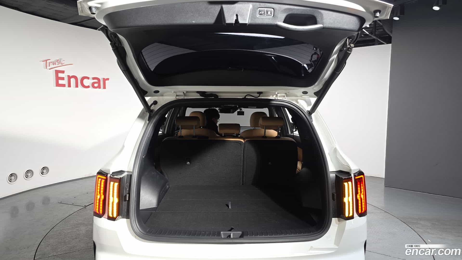 Sorento Kia 2022.0-OPTION-023