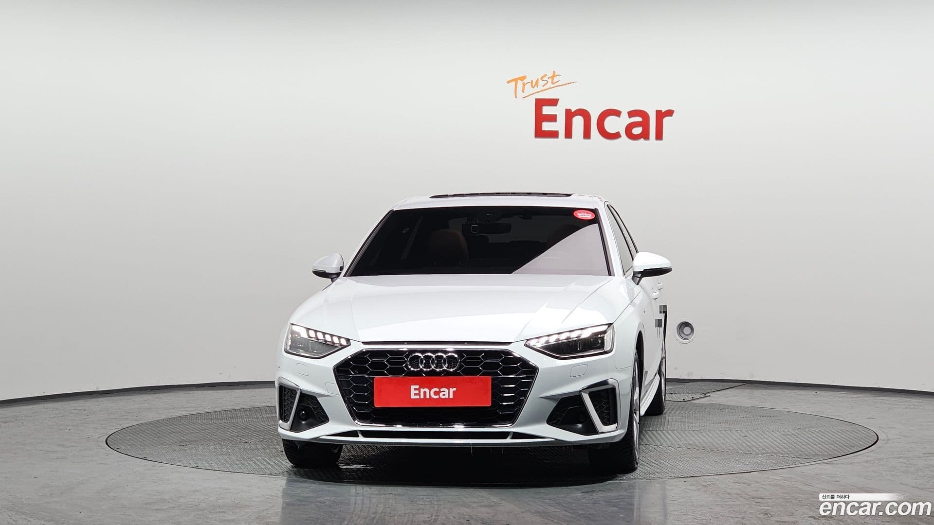 Main__Slider__Photo:A4 Audi 2020.6-2