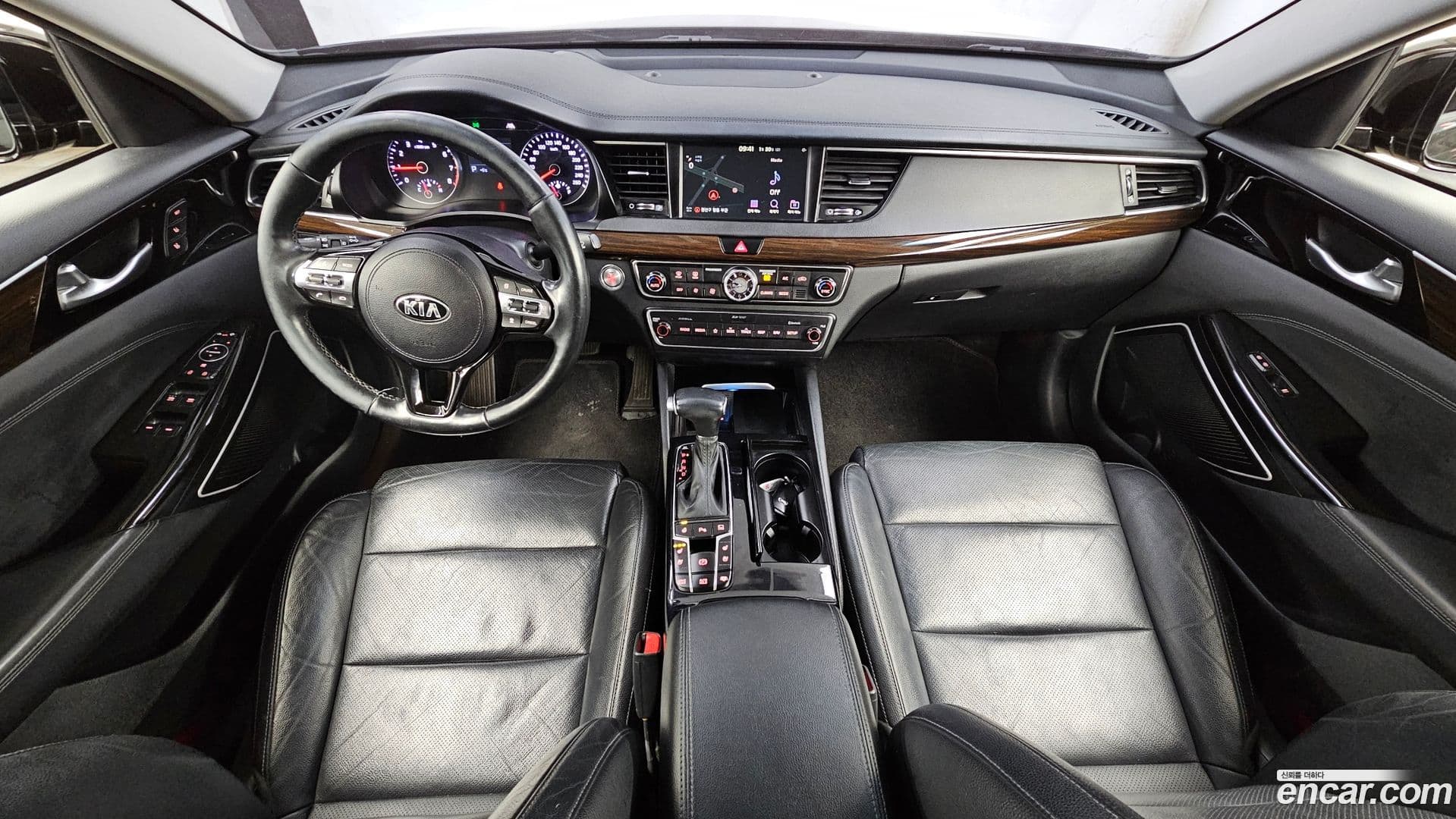 Main__Slider__Photo:K7 Kia 2019.2-6