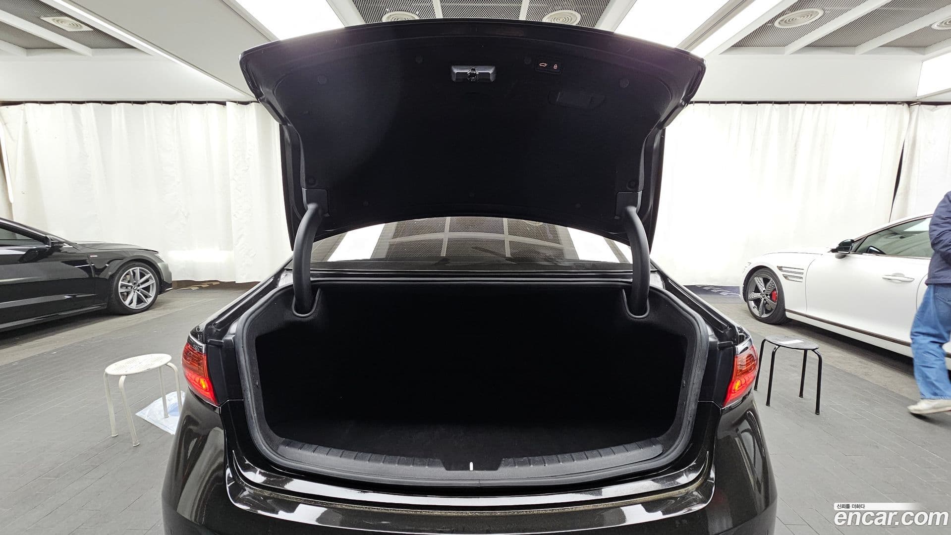 Main__Slider__Photo:K7 Kia 2019.2-19