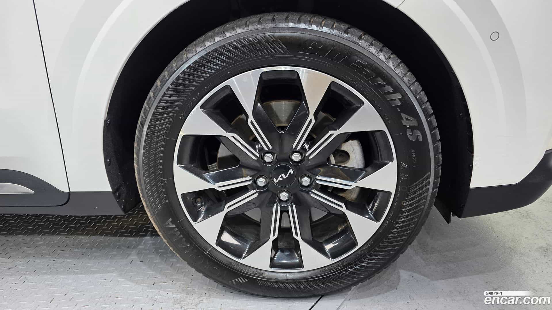 Canival Kia 2023.1-OUTER-005