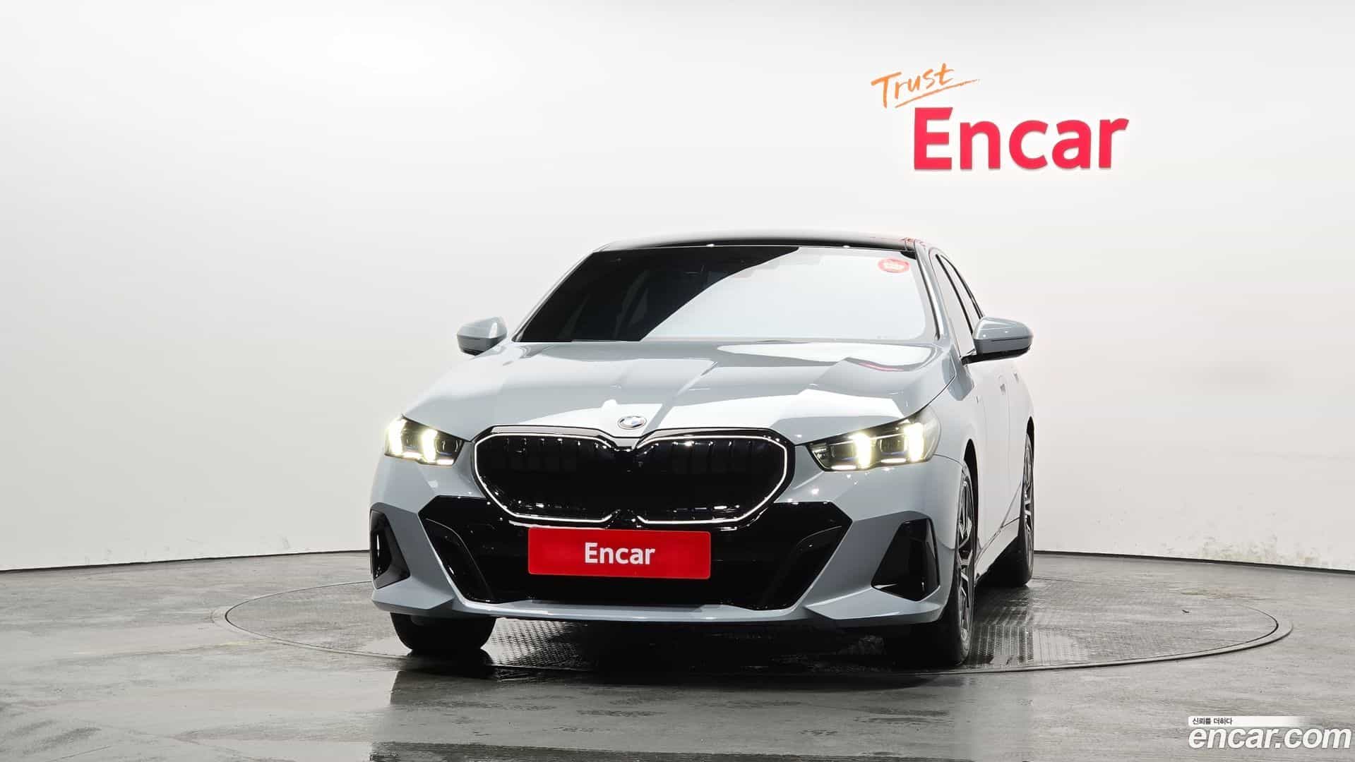 5-Series BMW 2025.5-OUTER-003