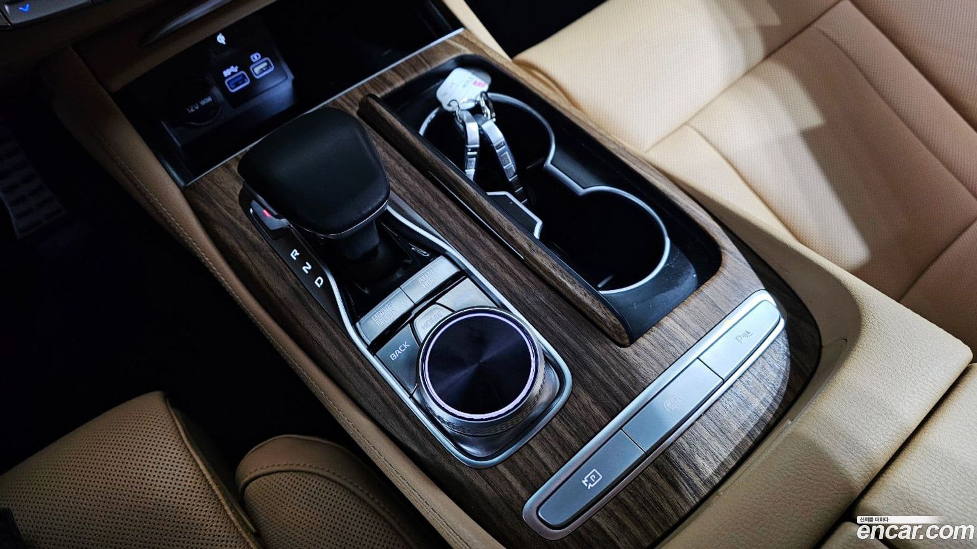 Main__Slider__Photo:K9 Kia 2023.8-8