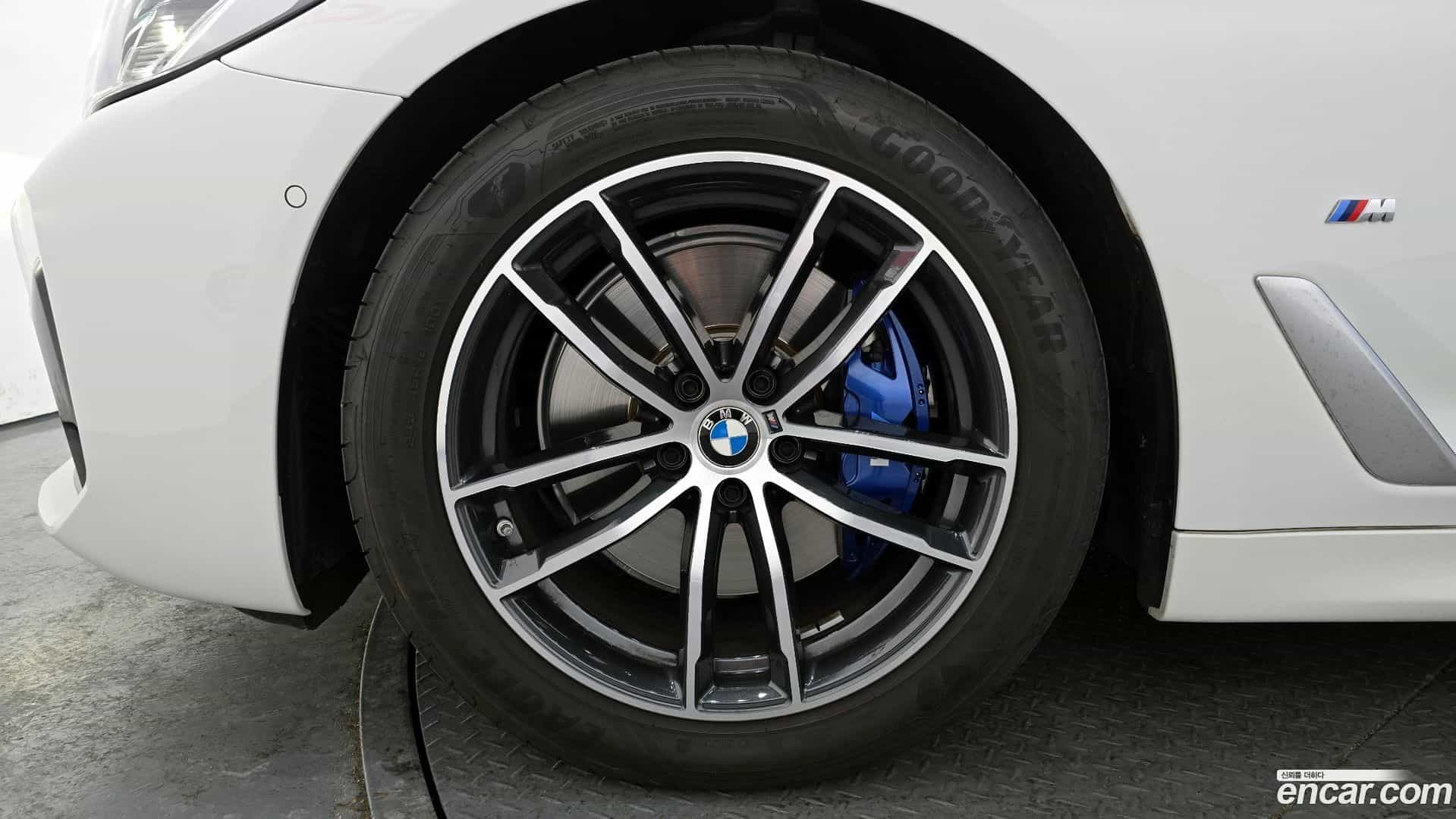 5-Series BMW 2023.1-OUTER-005