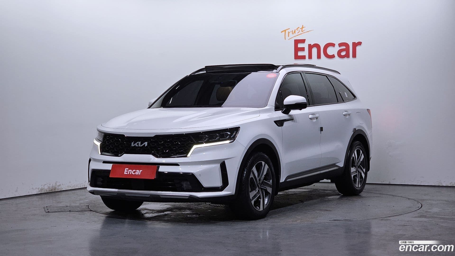 Main__Slider__Photo:Sorento Kia 2022.10-0