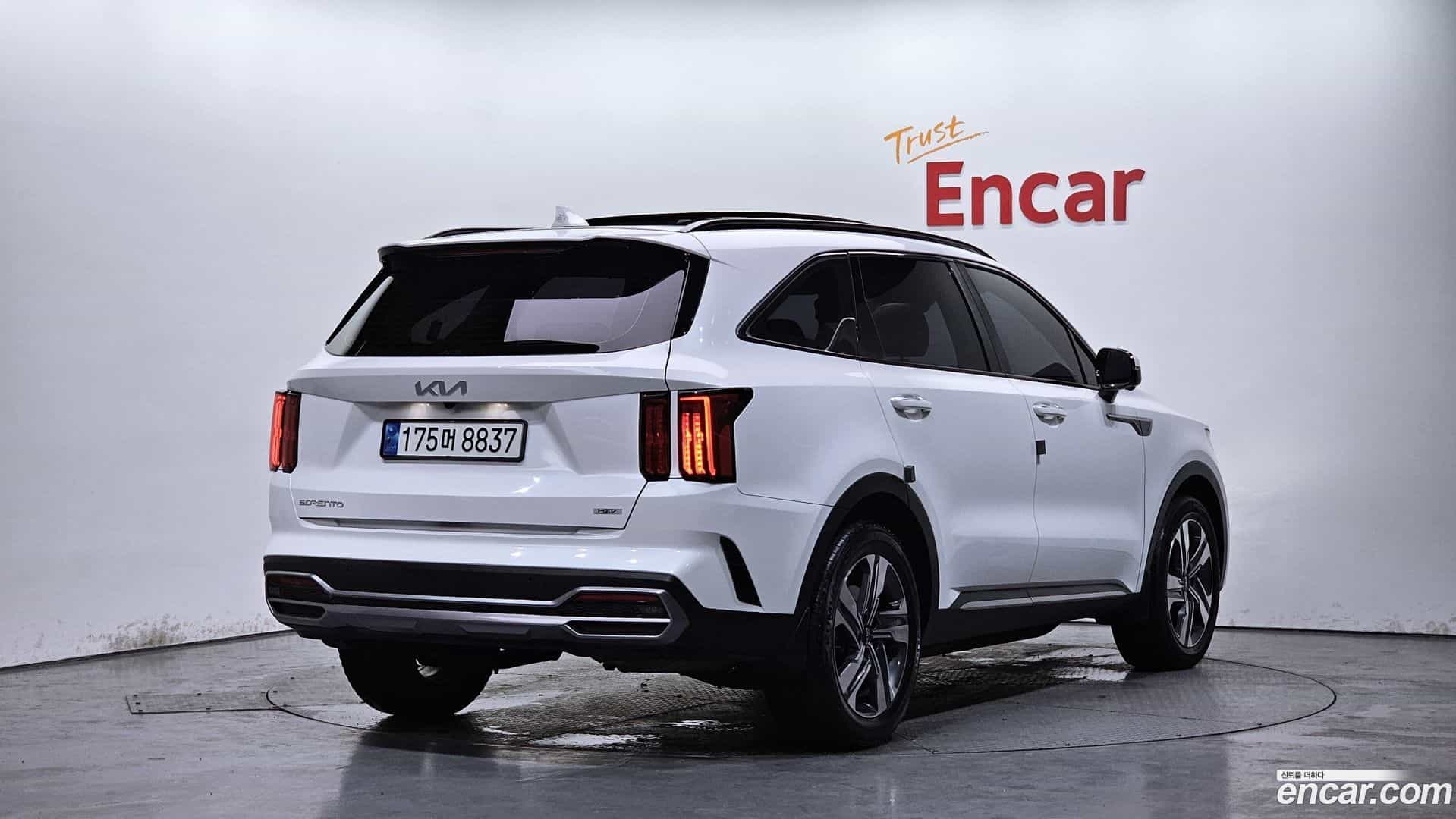 Sorento Kia 2022.10-OUTER-002