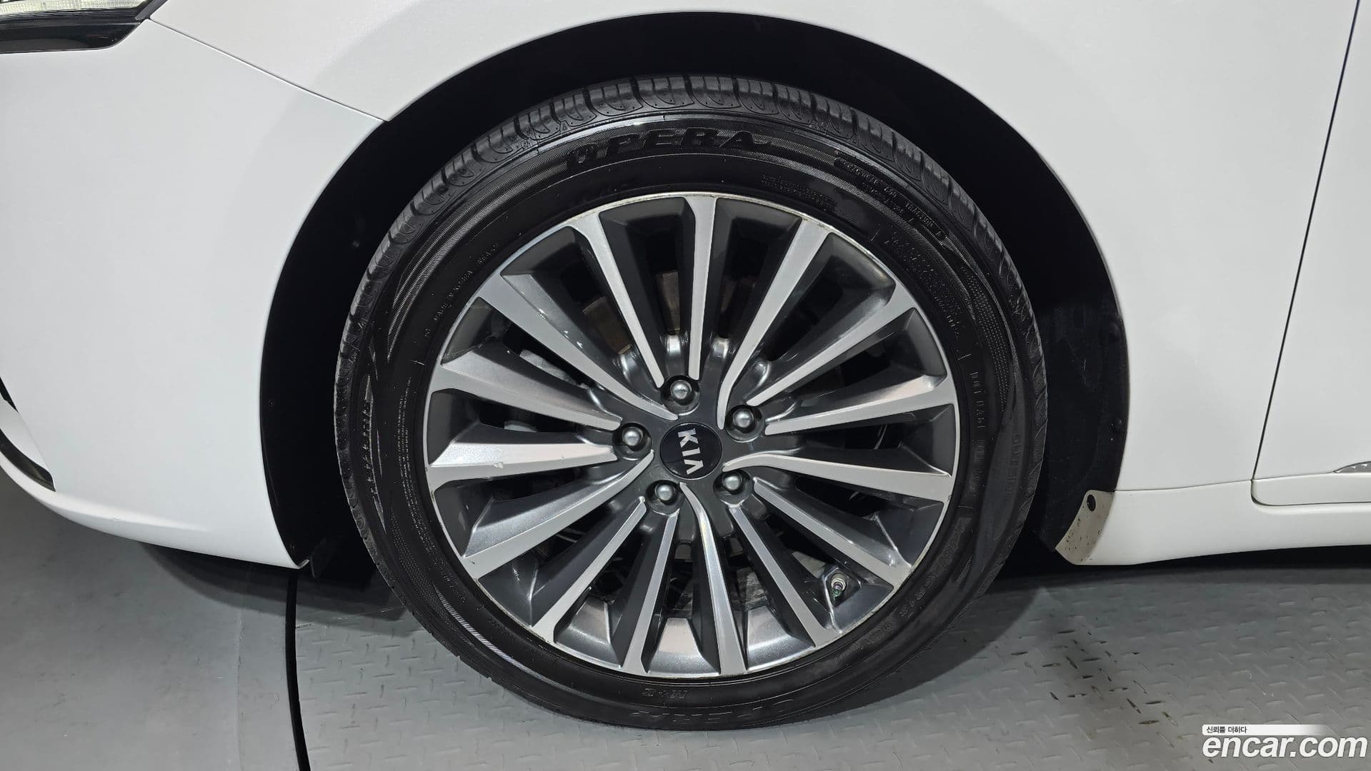 Main__Slider__Photo:K7 Kia 2017.8-4