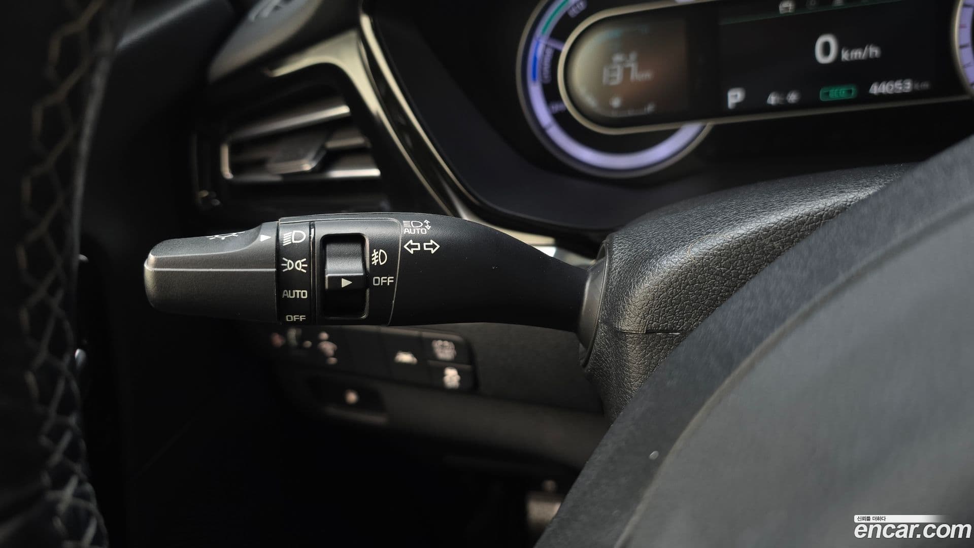 Main__Slider__Photo:Niro Kia 2020.7-15