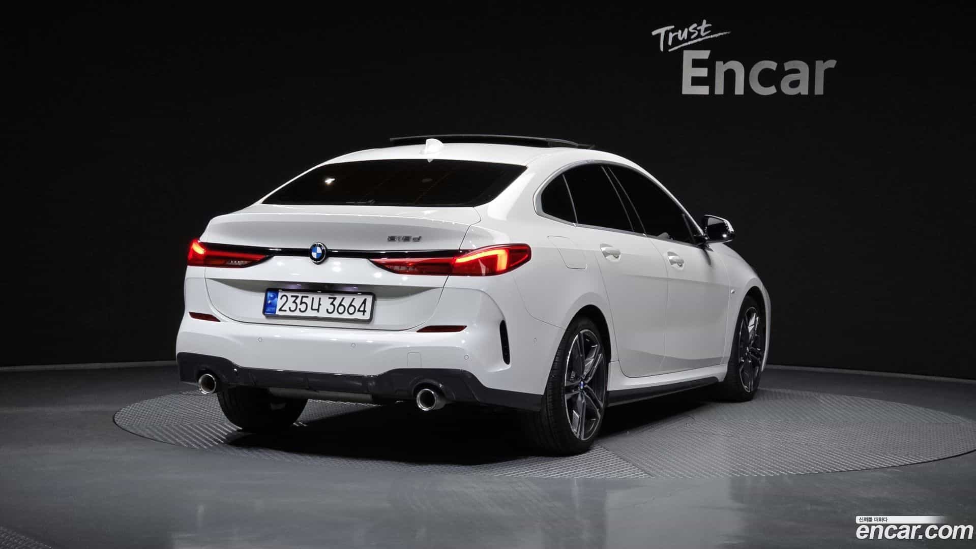 2-Series BMW 2020.10-OUTER-002