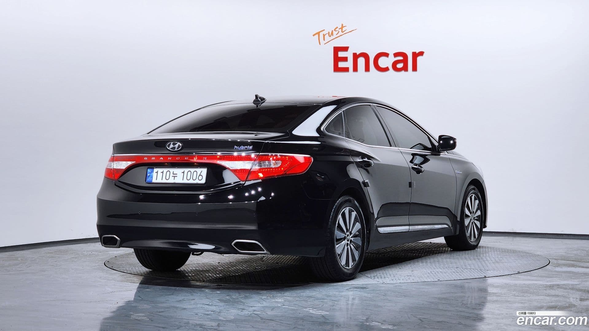 Main__Slider__Photo:Grandeur Hyundai 2016.0-1