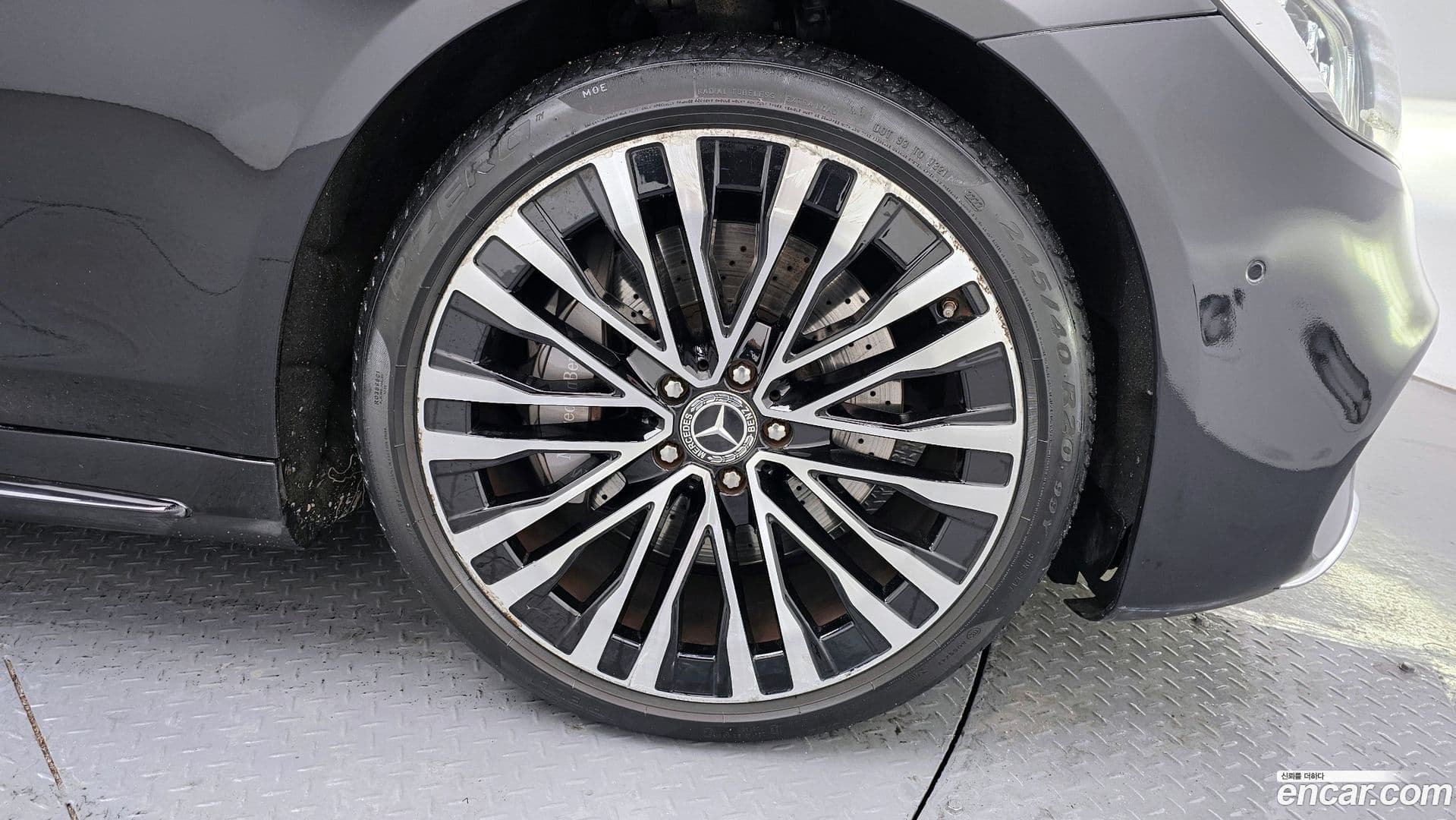 Main__Slider__Photo:S-Class Mercedes-Benz 2018.1-4