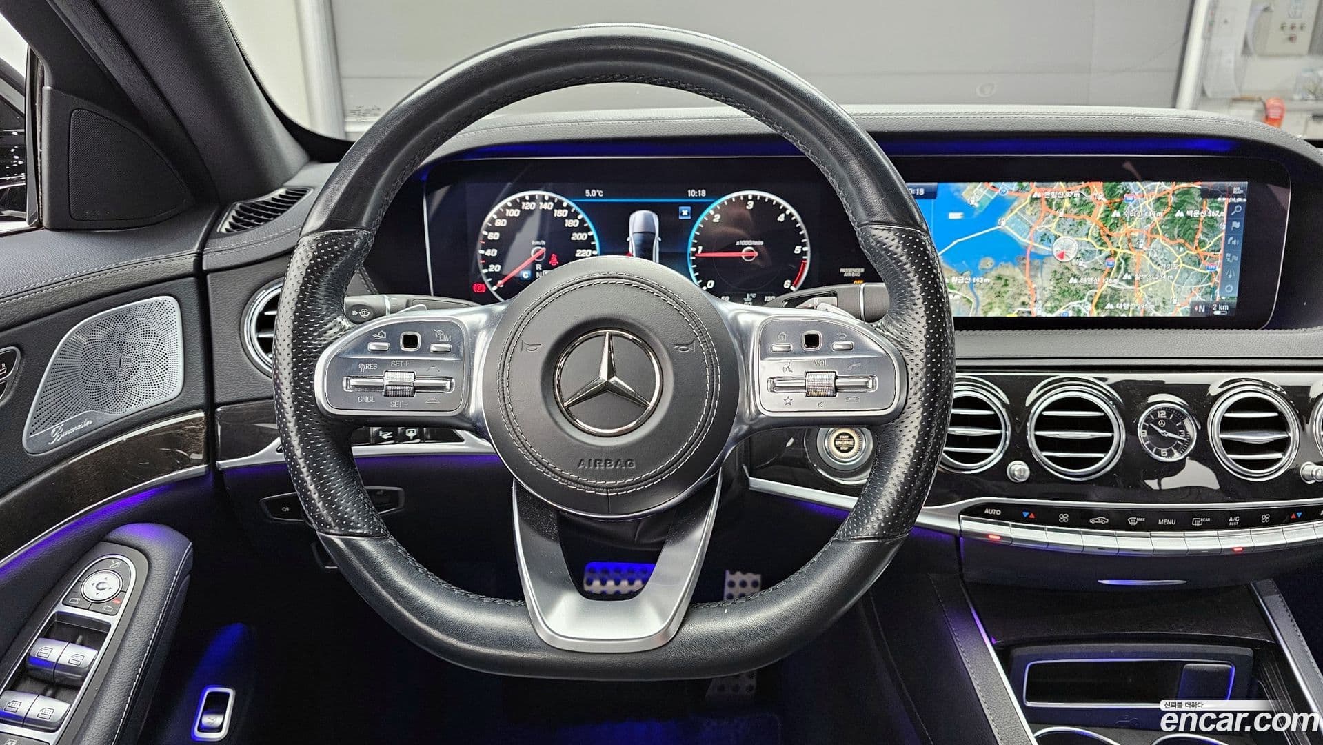 Main__Slider__Photo:S-Class Mercedes-Benz 2018.1-12