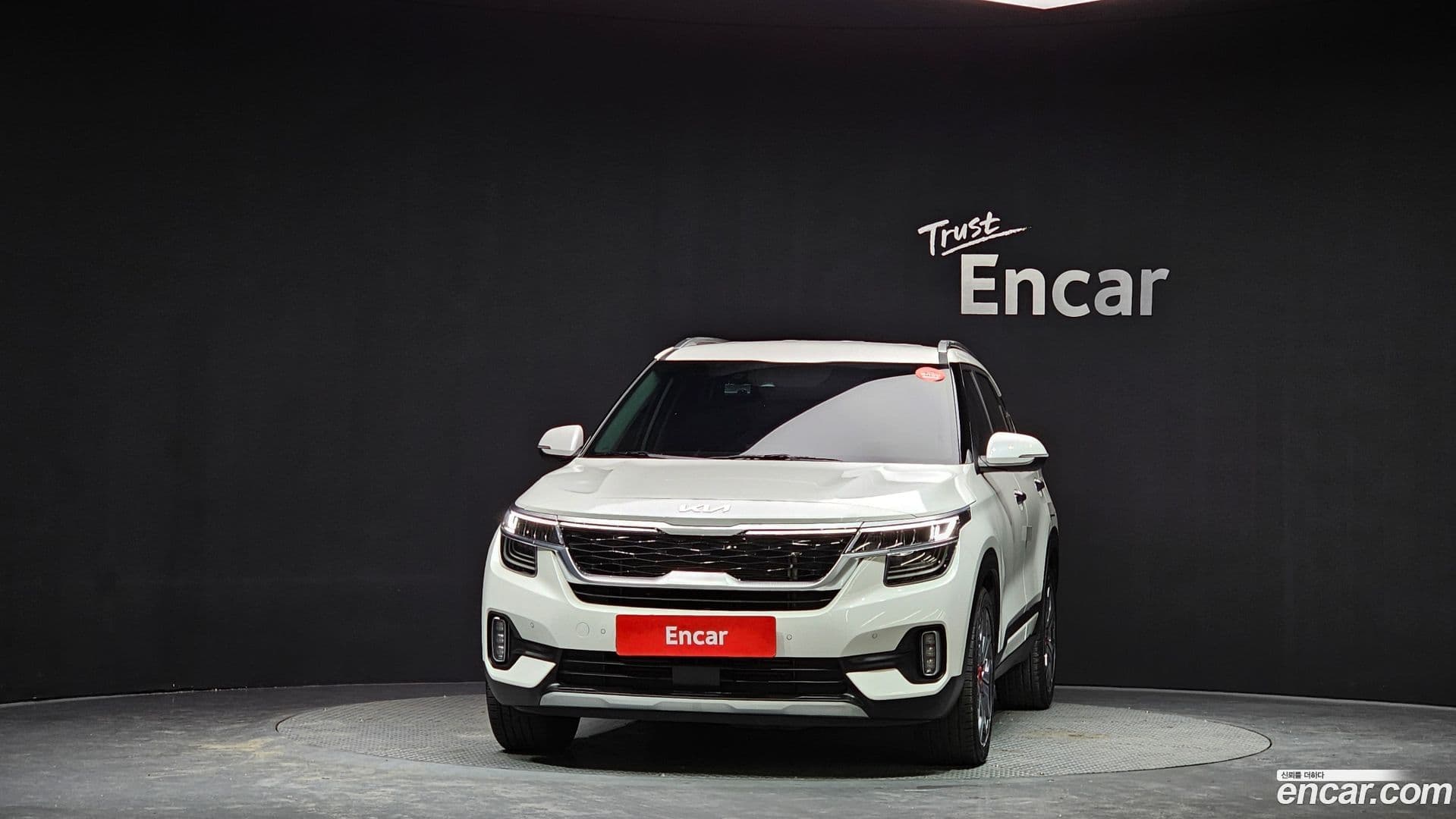 Main__Slider__Photo:Seltos Kia 2022.2-2