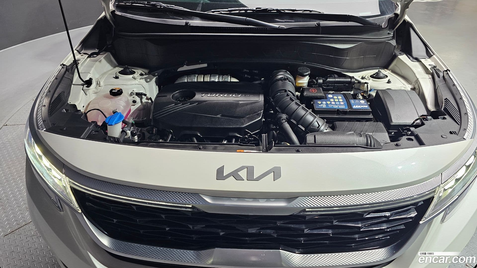 Main__Slider__Photo:Seltos Kia 2022.2-5