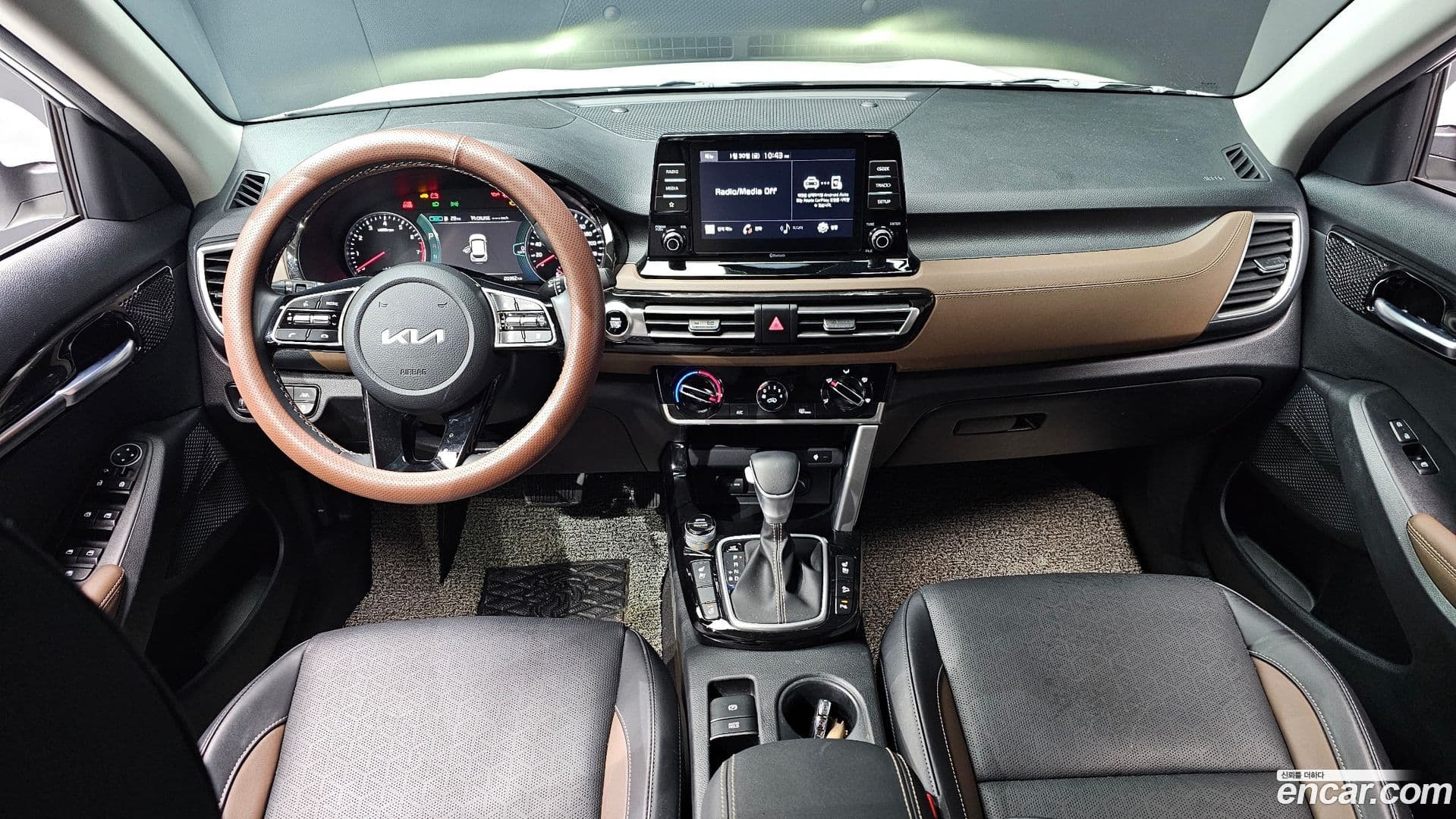 Main__Slider__Photo:Seltos Kia 2022.2-6