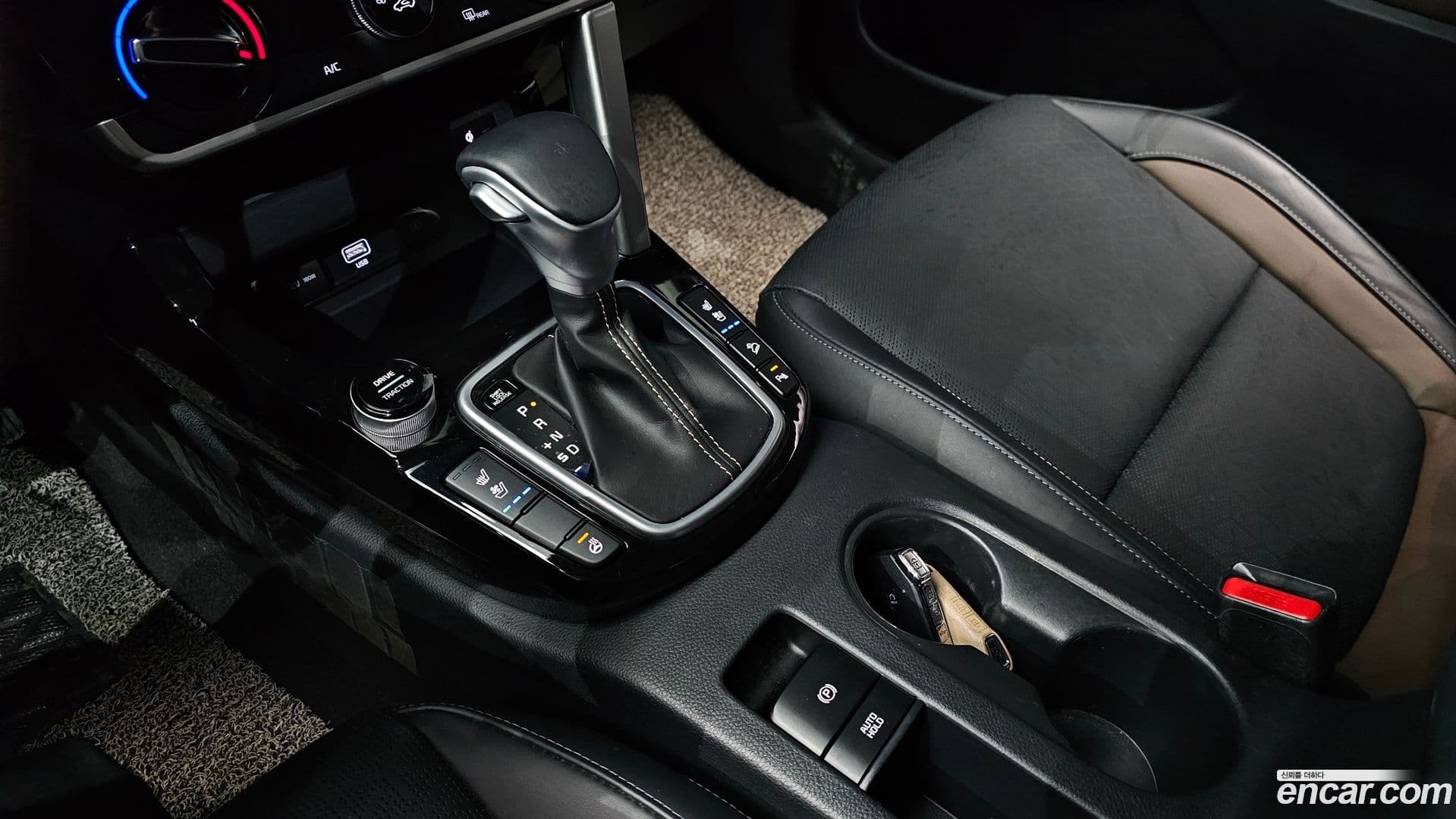 Main__Slider__Photo:Seltos Kia 2022.2-8