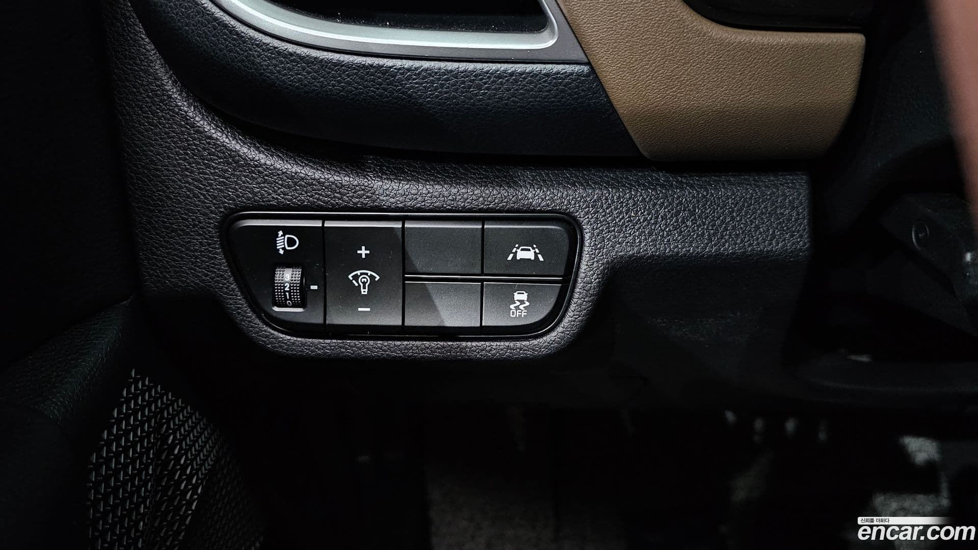 Main__Slider__Photo:Seltos Kia 2022.2-13