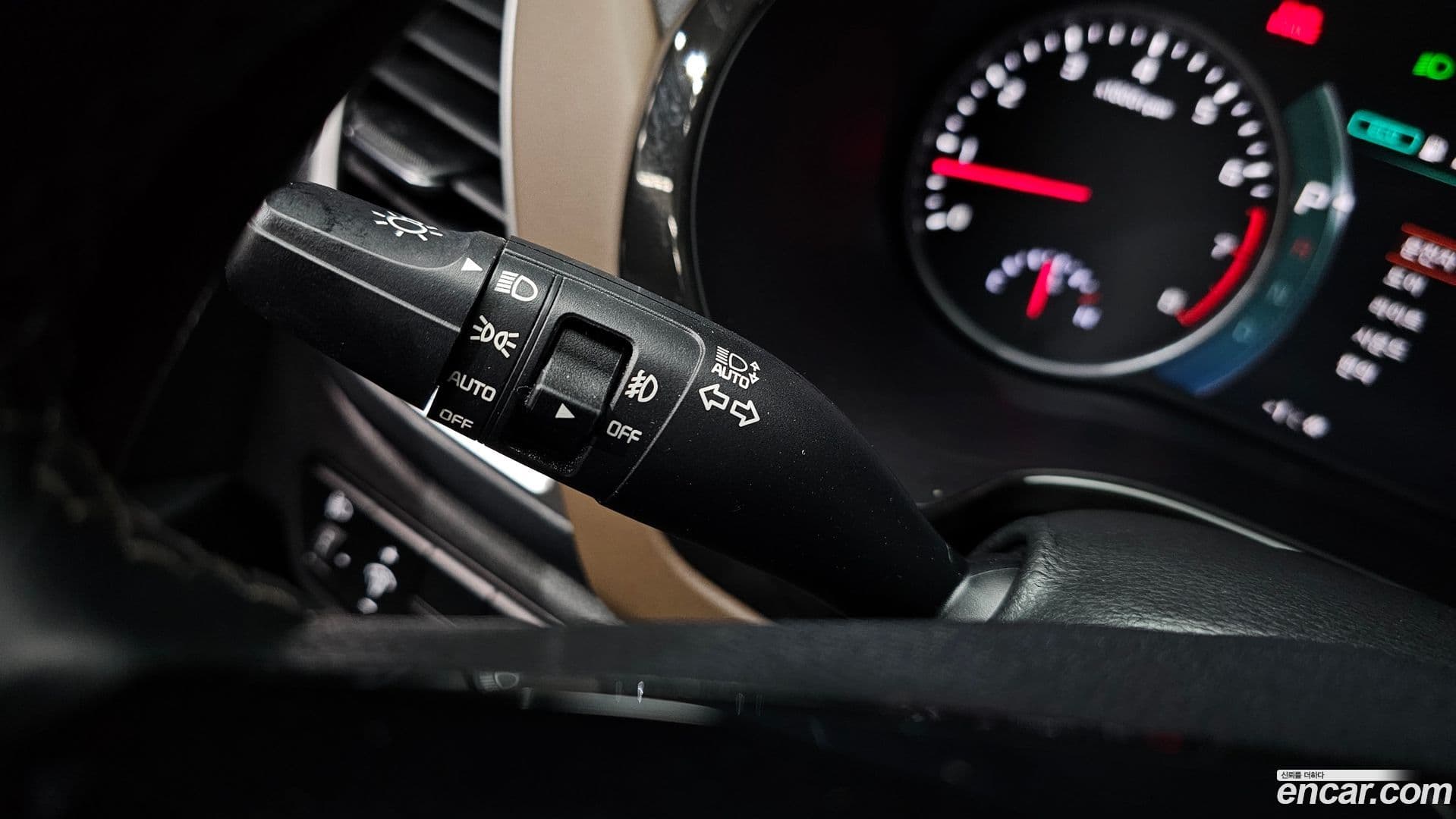 Main__Slider__Photo:Seltos Kia 2022.2-16