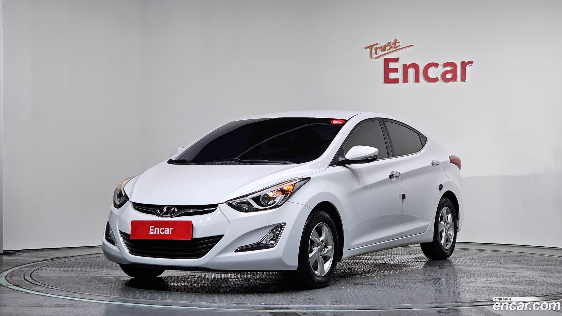 Main__Slider__Photo:AVANTE Hyundai 2014.6-0