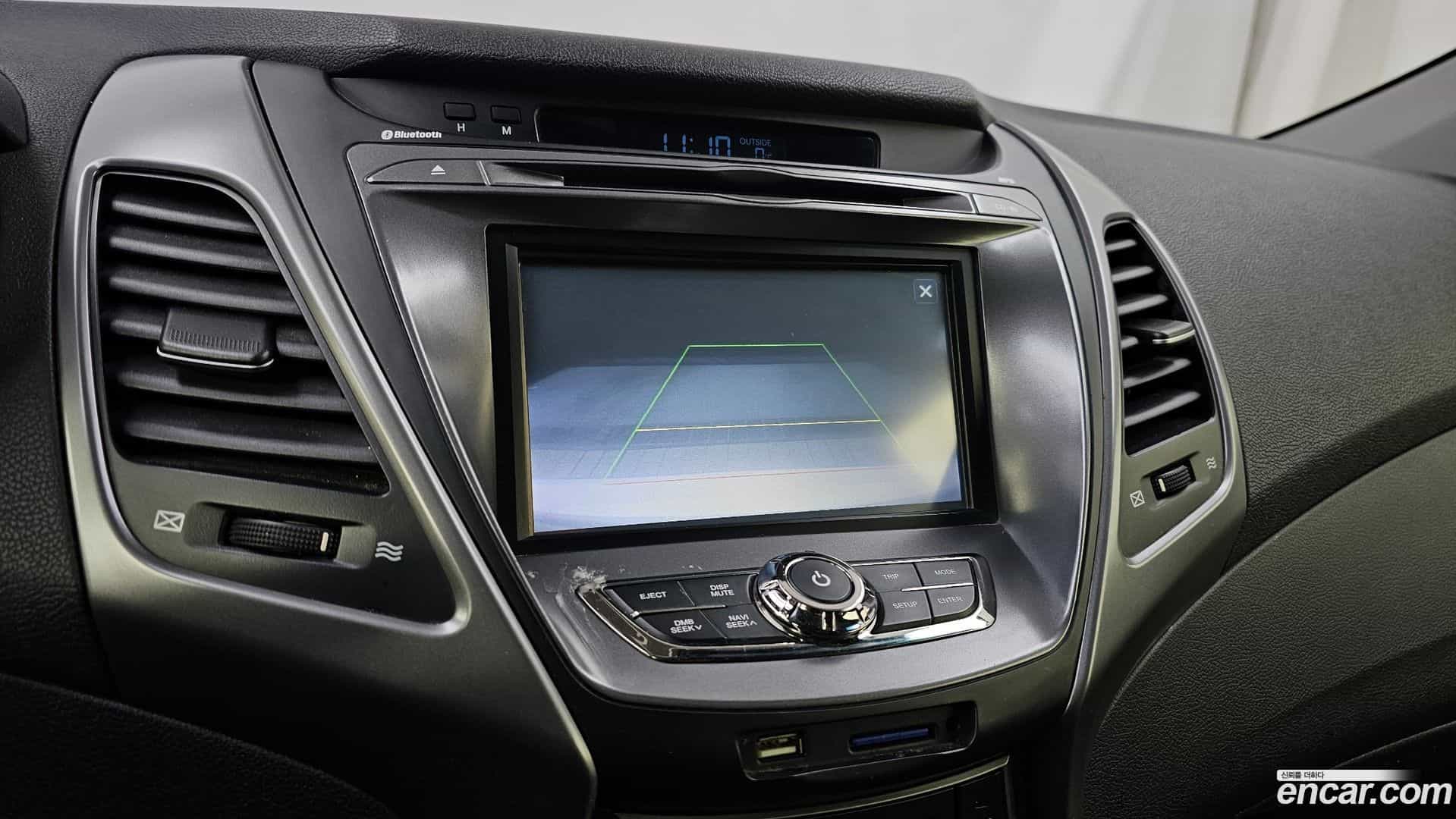 AVANTE Hyundai 2014.6-OPTION-019