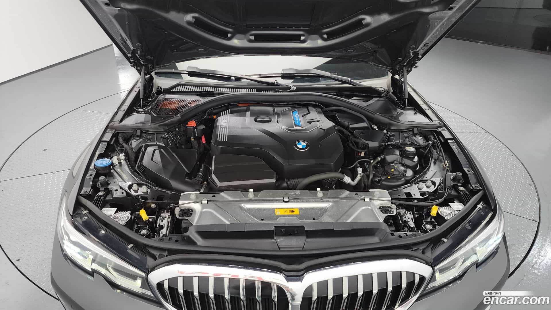 3-Series BMW 2021.0-INNER-006